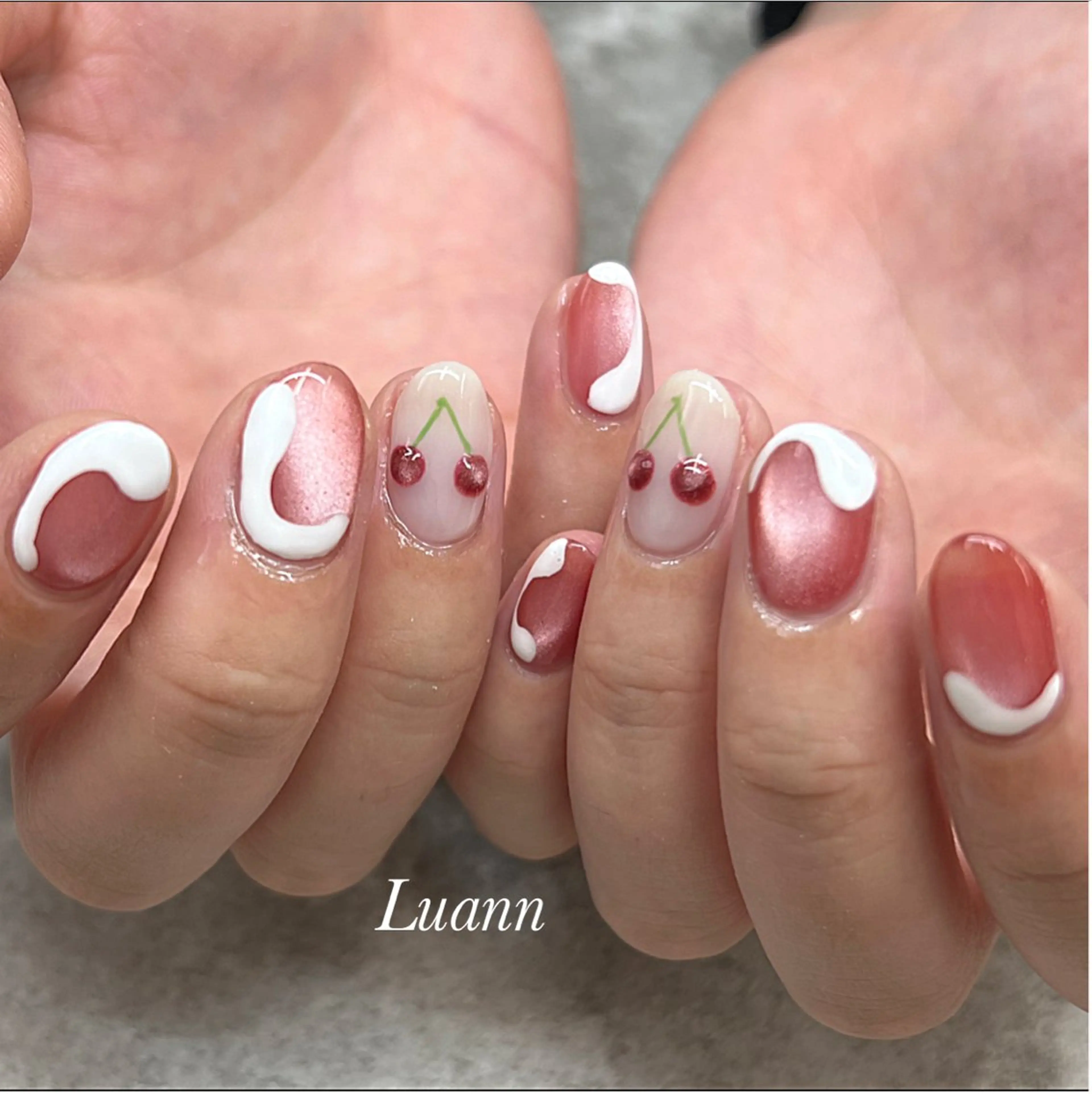 ネイル 韓国ネイル マグネットネイル ニュアンスネイル ピンク ハンドネイル Luann nail所属・Luann nail Sakiのネイルデザイン