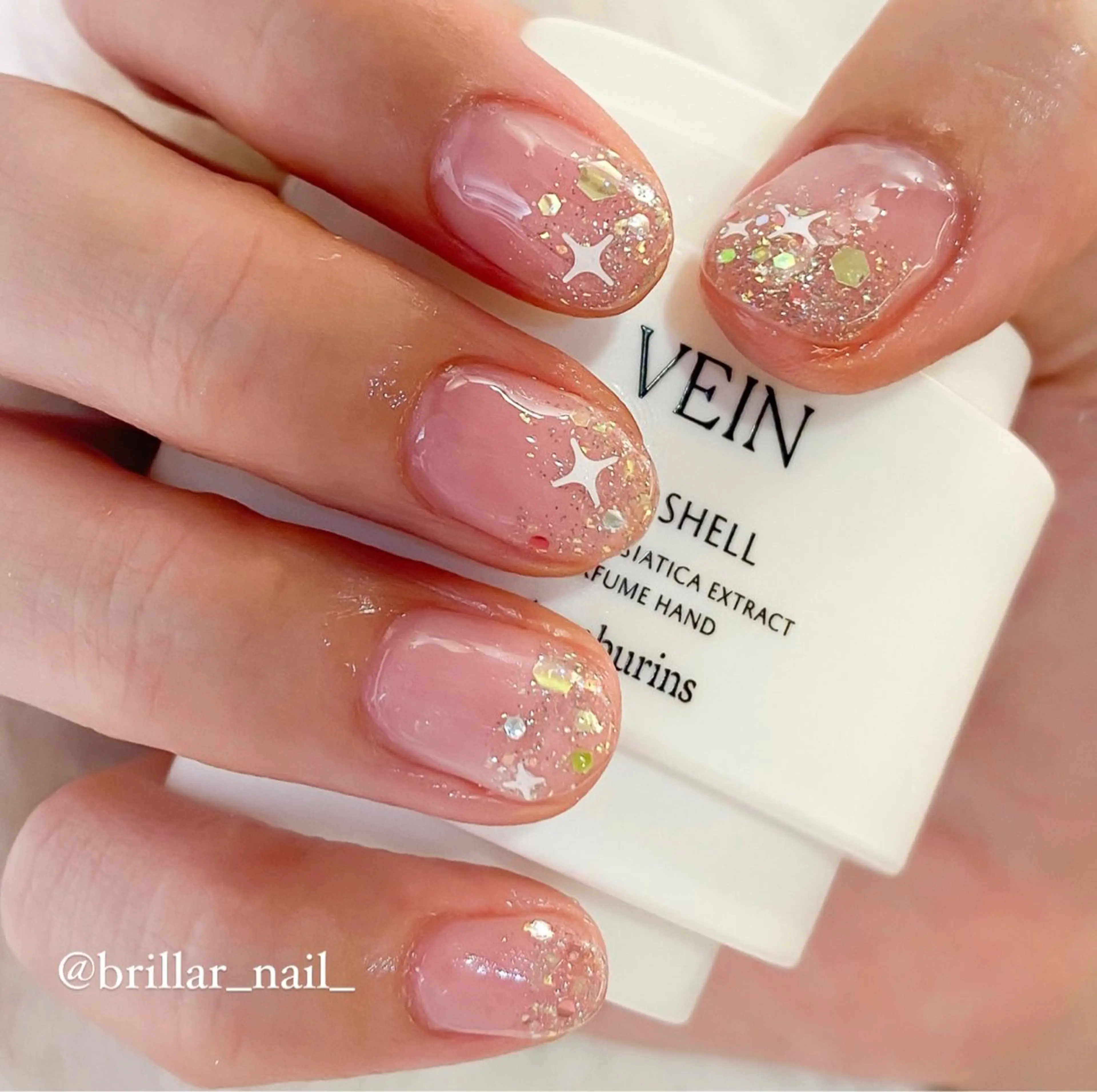 ネイル キラキラネイル ラメ(グリッター) ラメグラデーション Brillar所属・【Brillar】 〜韓国ネイル専門店〜のエステ・リラクイメージ