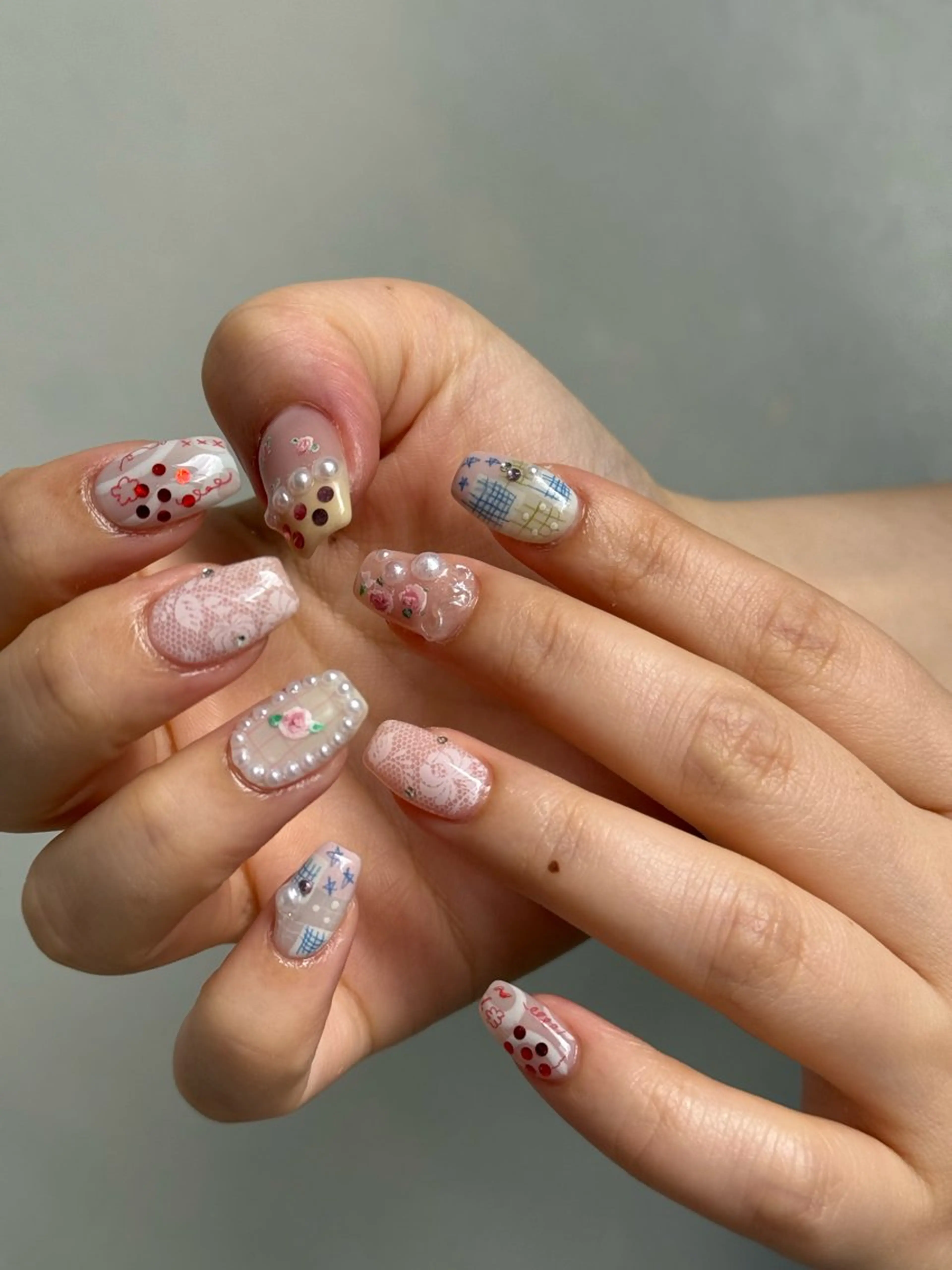 ネイル 持ち込み Manon Yuiのネイルデザイン