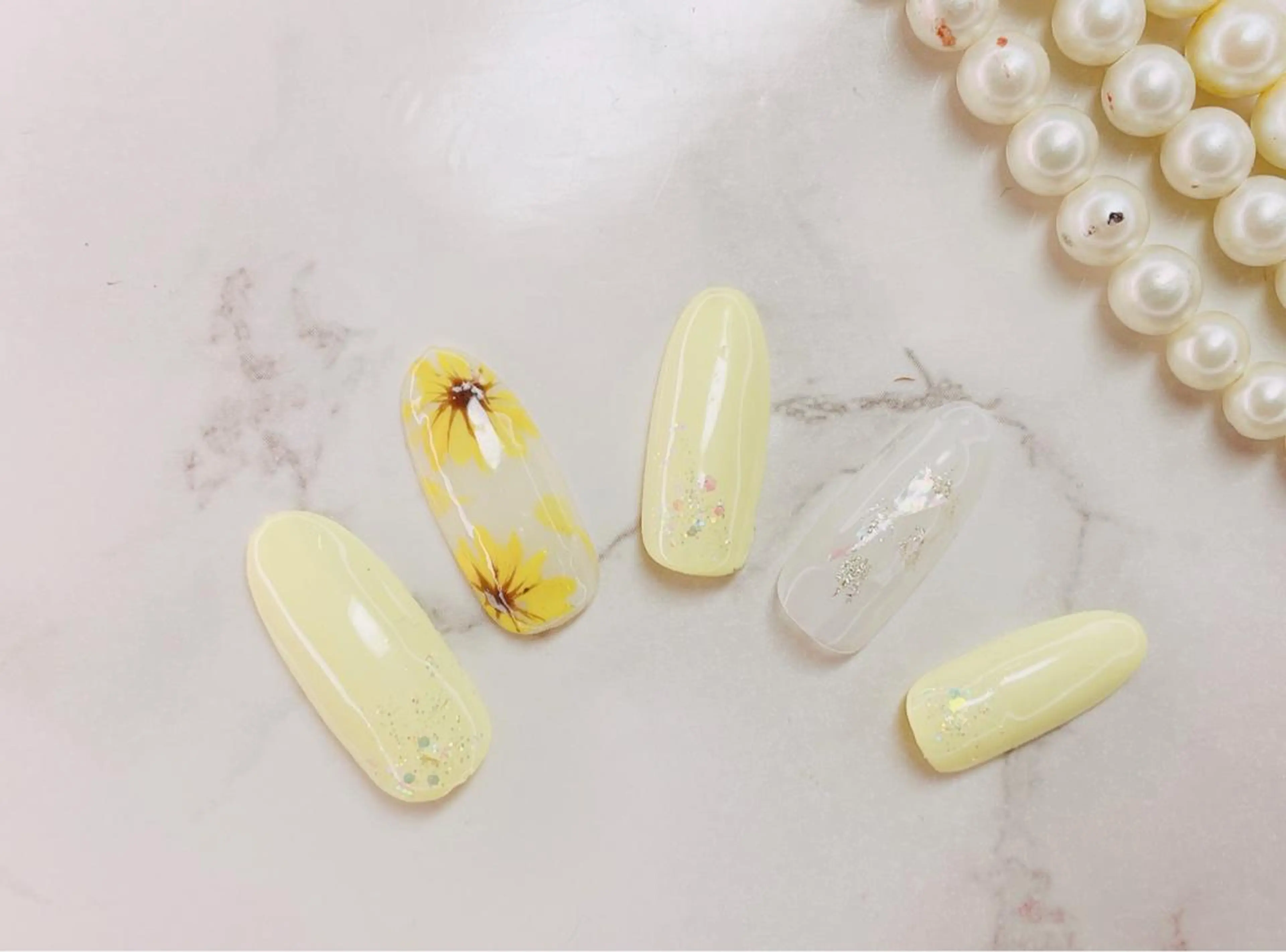 ネイル SINCERELY シンシアリー🌈のネイルデザイン