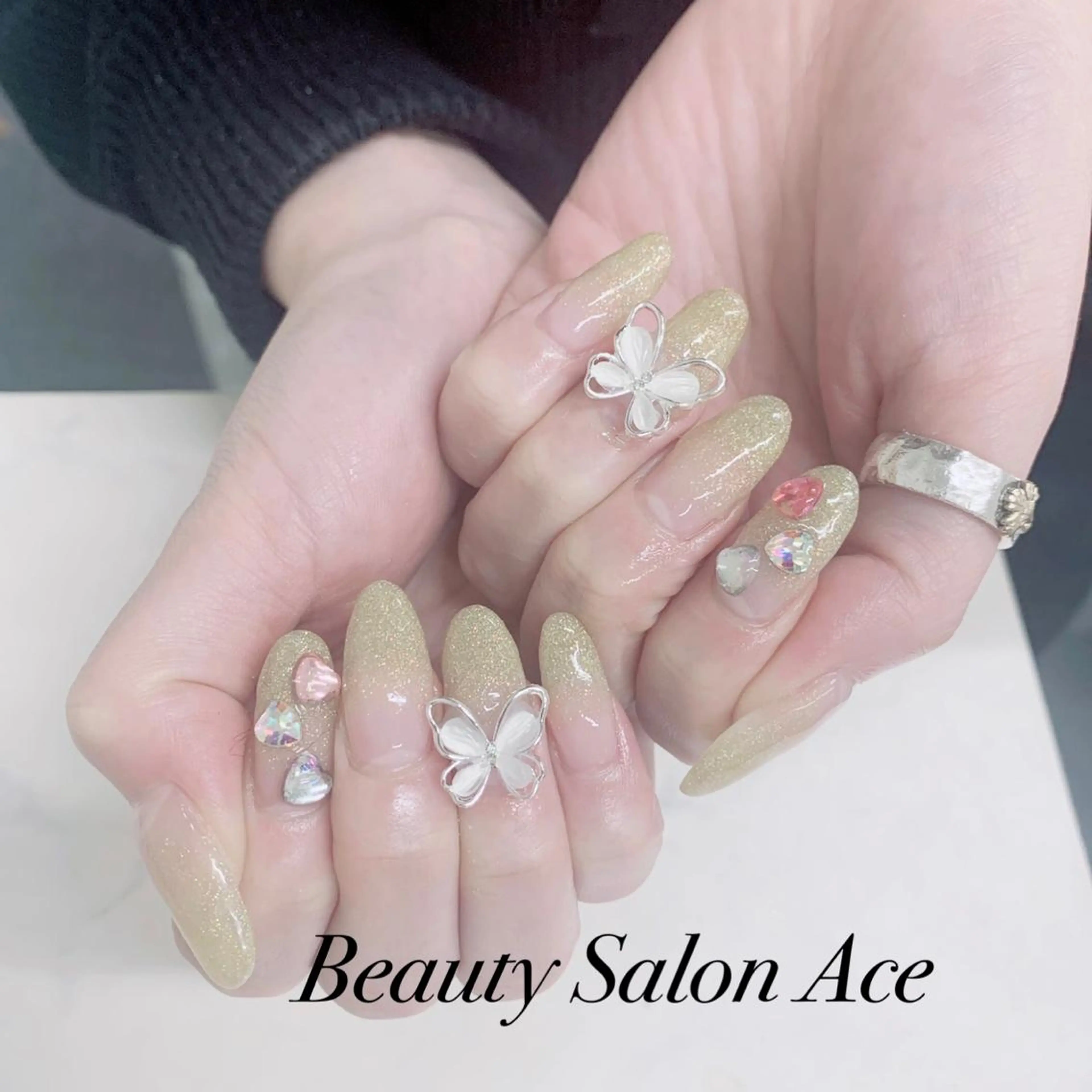 ネイル グラデーション ハート ラメ(グリッター) ラメグラデーション メンズネイル Beauty Salon Ace（ネイルサロン　エース）所属・池袋フィルイン Ace♡長さだしのネイルデザイン
