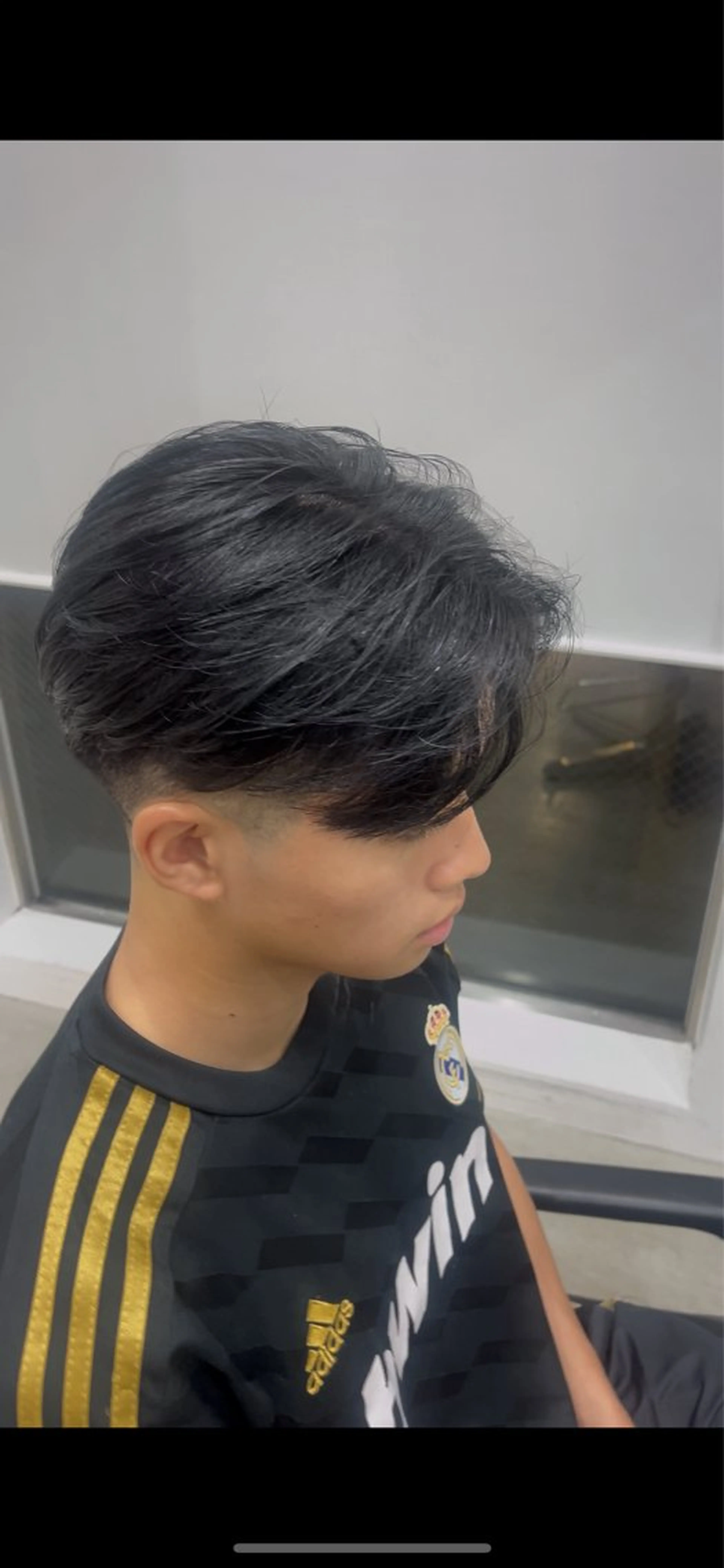 ショート カラー メンズ メンズ就活ヘア 夏果⭐︎fifth 天神 海外風パーマのヘアスタイル