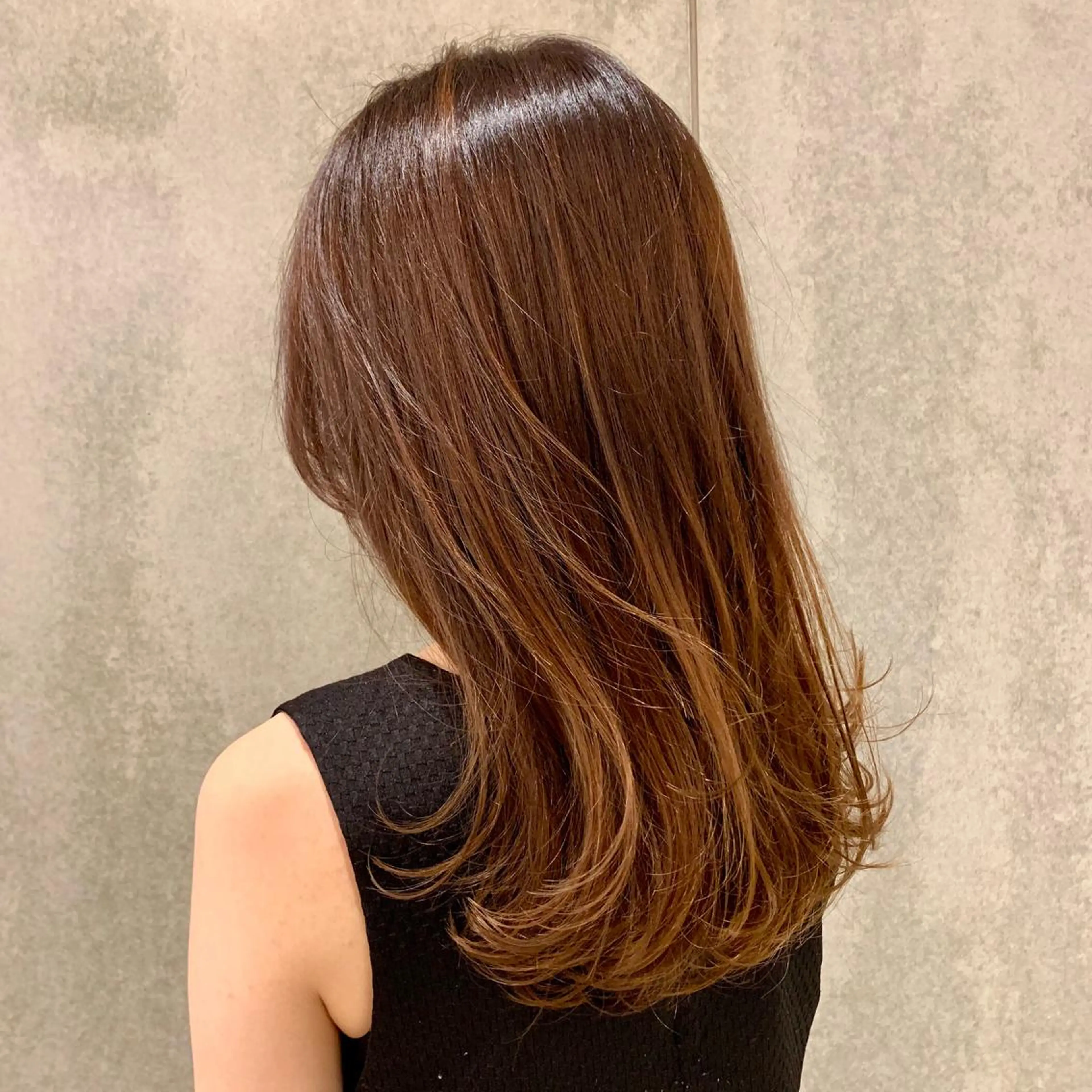 カラー ブラウンカラー ルームスつかしん店所属・宮村 勇希のヘアスタイル