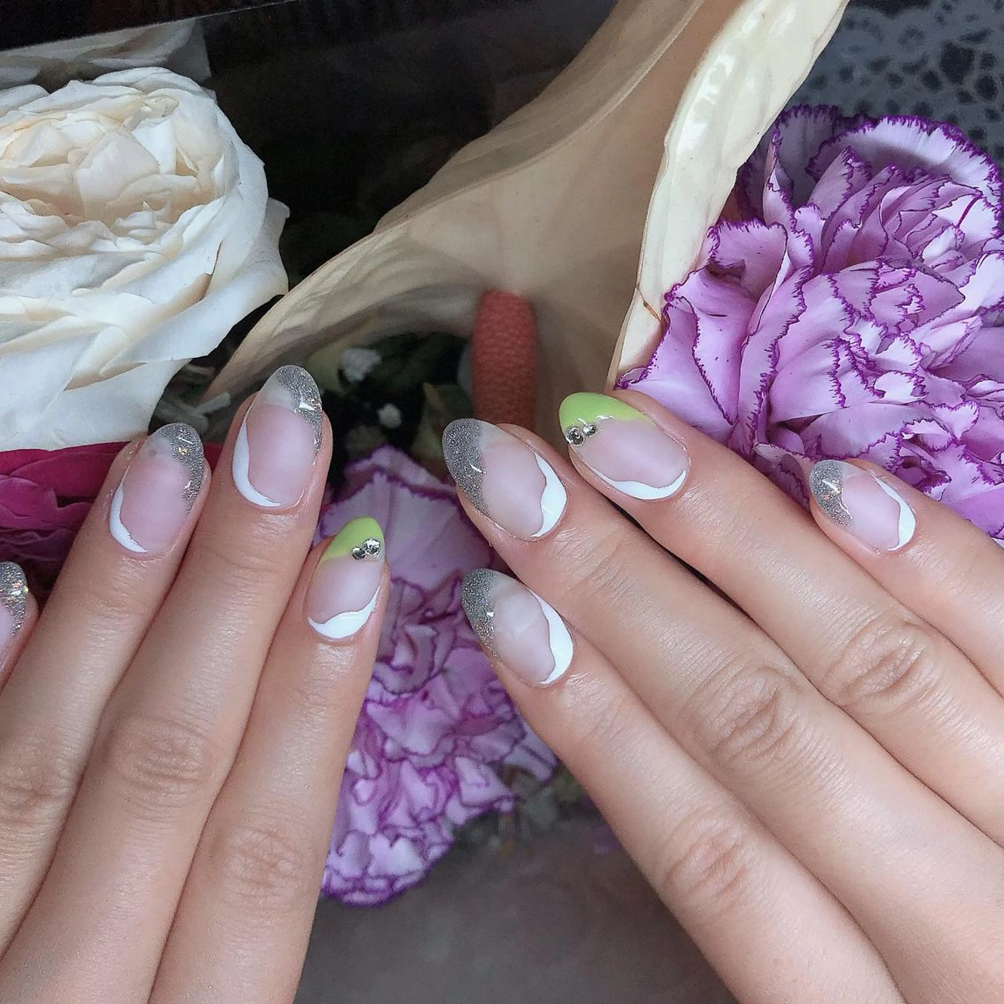 ネイル ハンドネイル ハンドケア Eveネイル チップスカルプ専門店のネイルデザイン