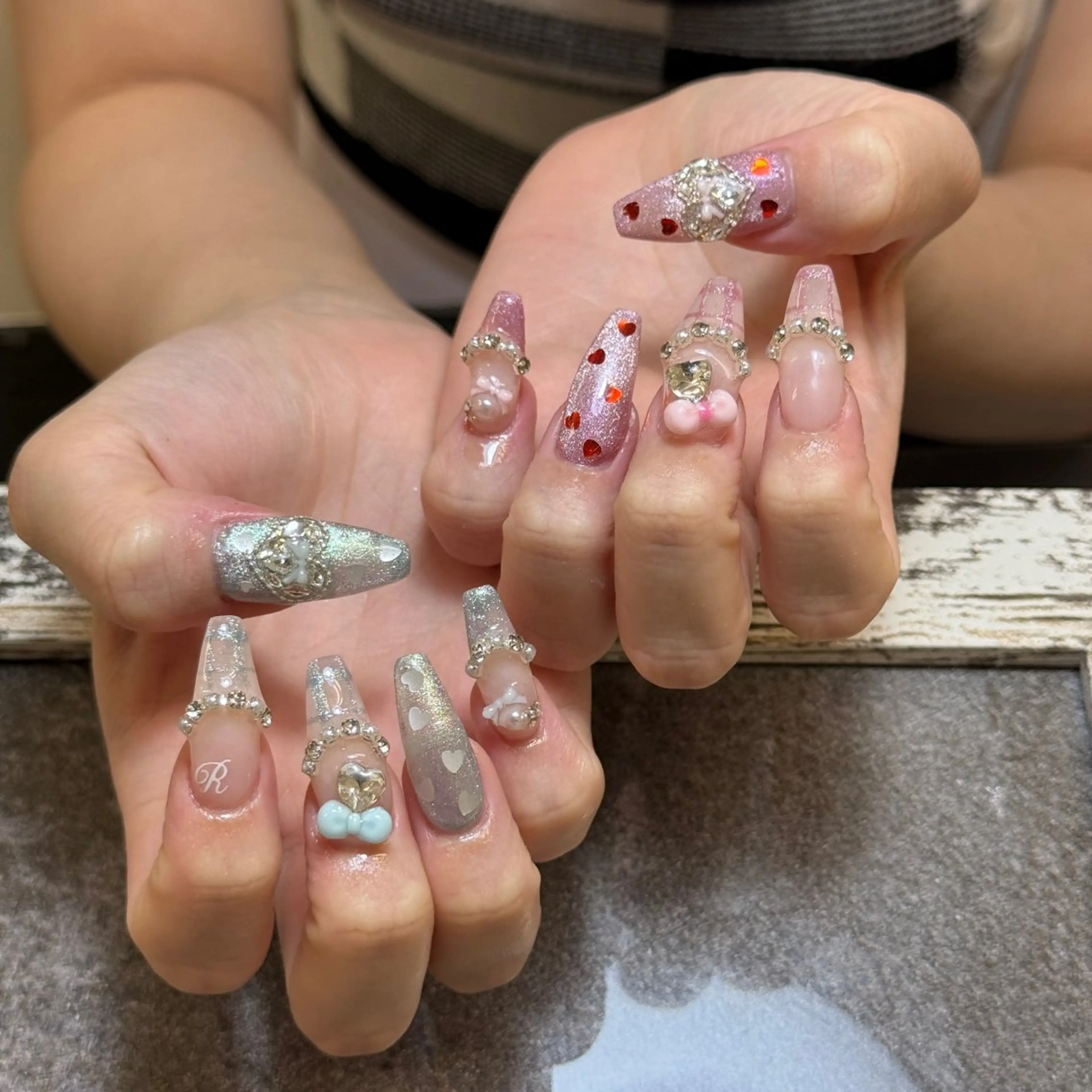 ネイル アートネイル 長さ出し 持ち込み スカルプネイル ネイルチップ ハンドネイル Anh 高田馬場のネイルデザイン