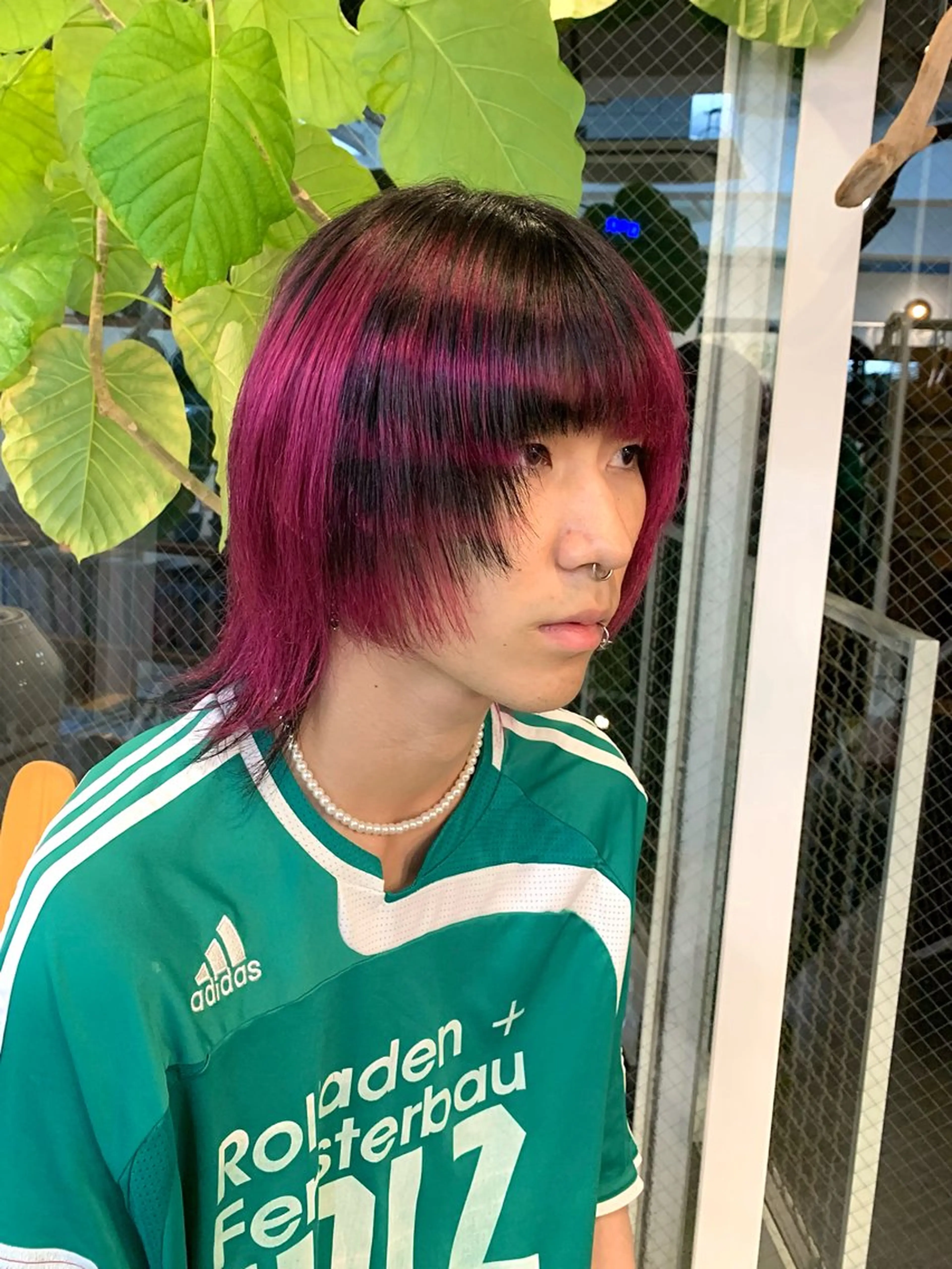 ショート cyez所属・サカイ ユウのヘアスタイル