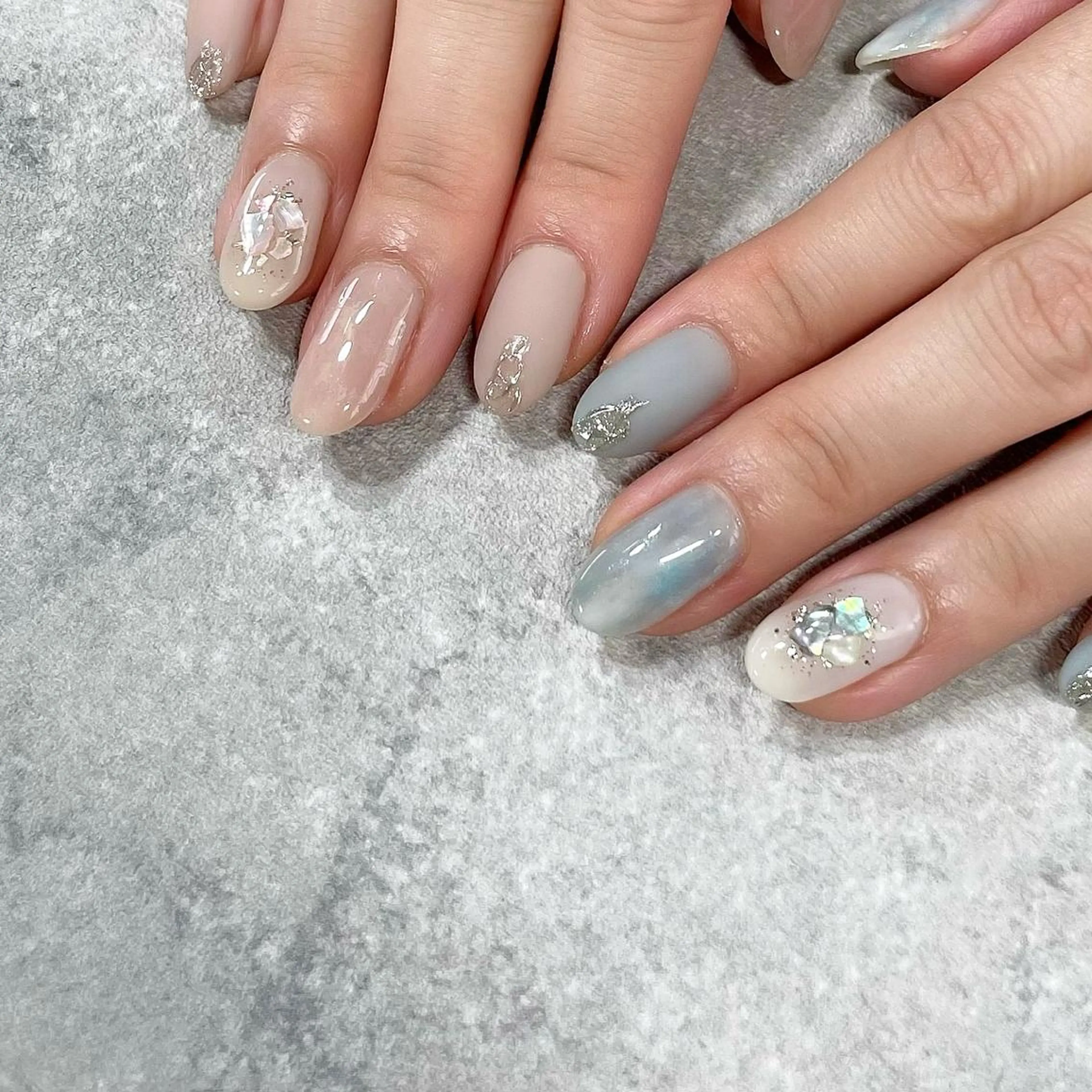 ネイル ジェルネイル 東 千夏のネイルデザイン