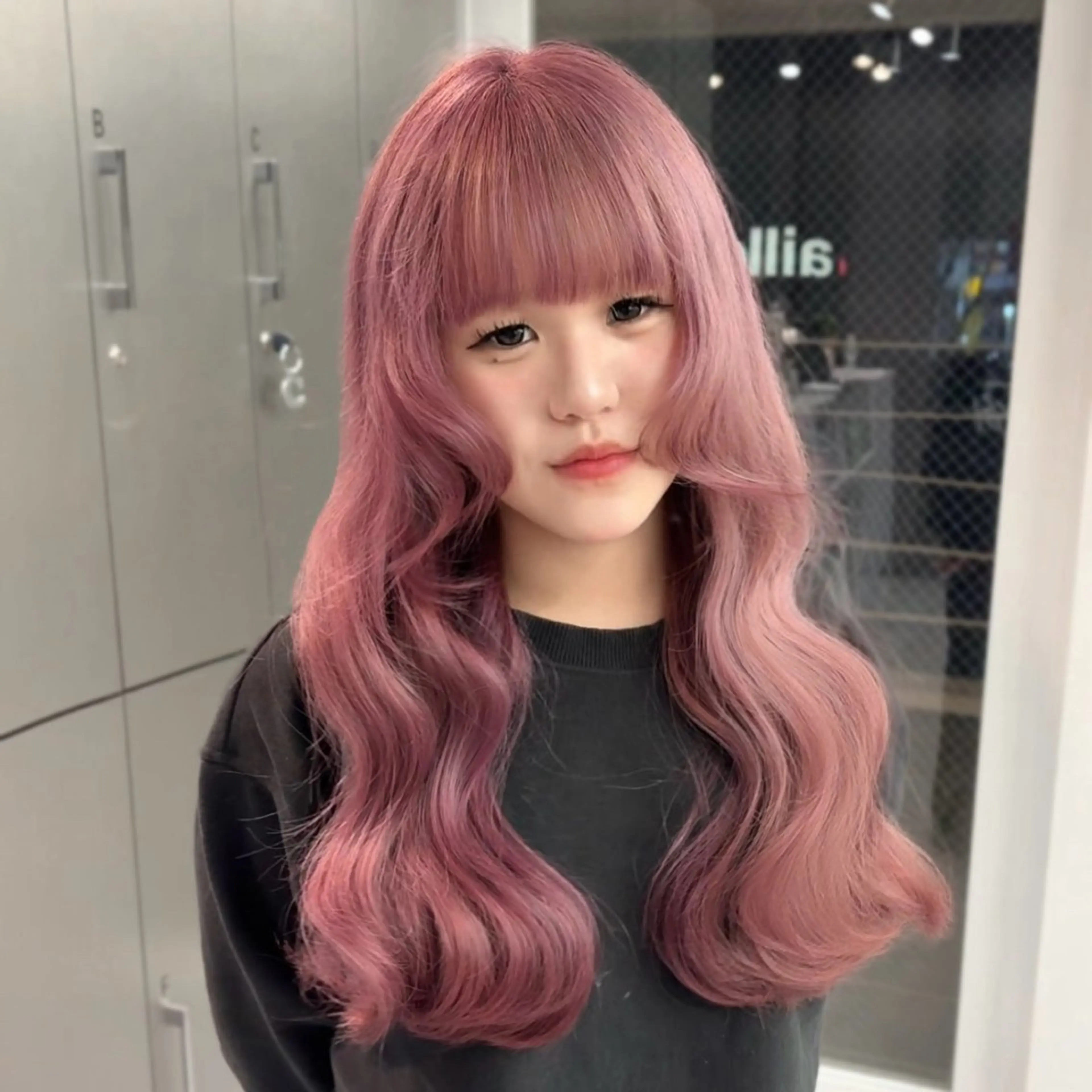 ロング カラー 🤍Suzuka🤍 ハイトーン/ブリーチのヘアスタイル