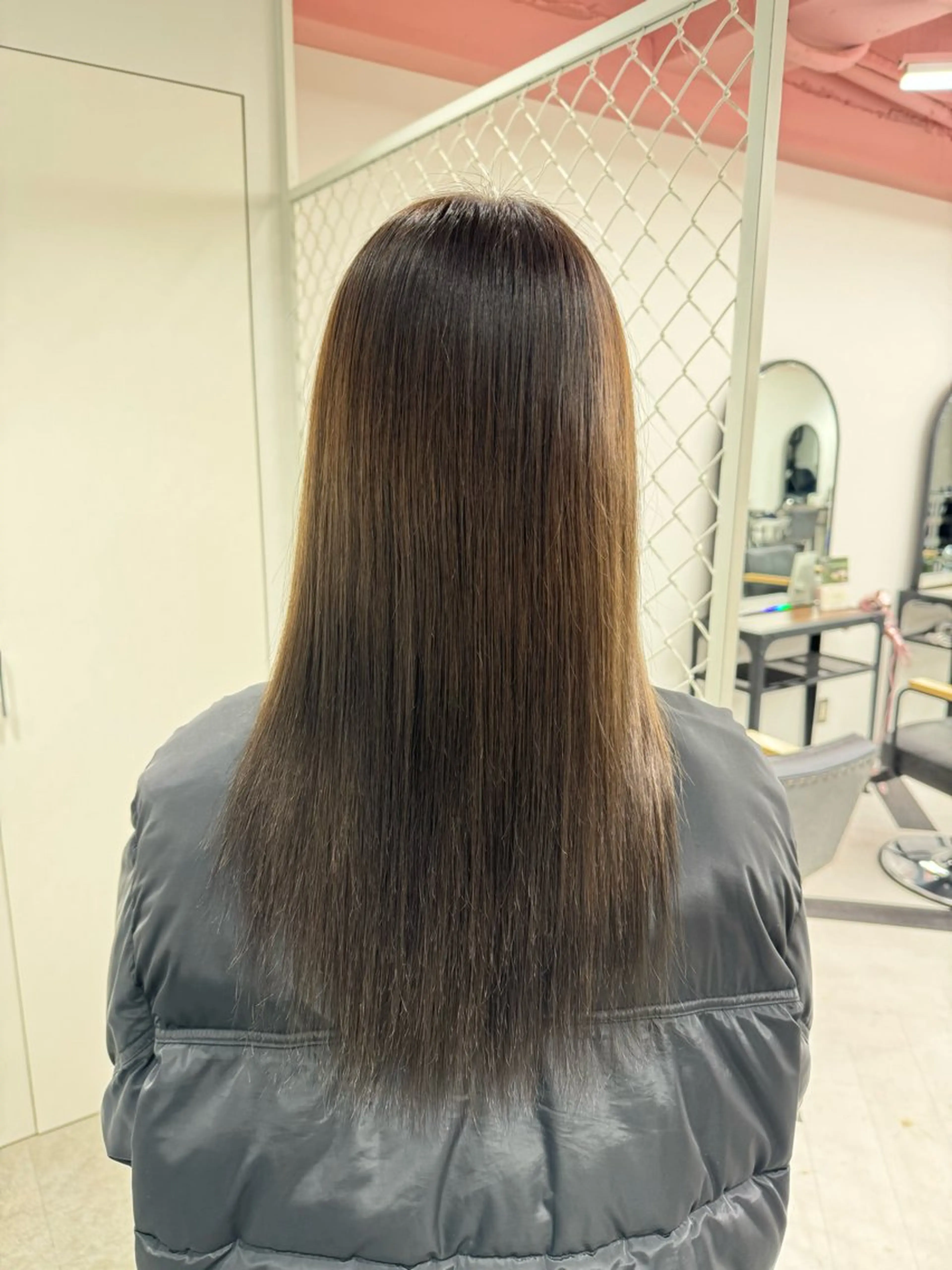 カラー ヘアカラー ルイ☆【ボブ/メンズ /酸性ストレート】のヘアスタイル