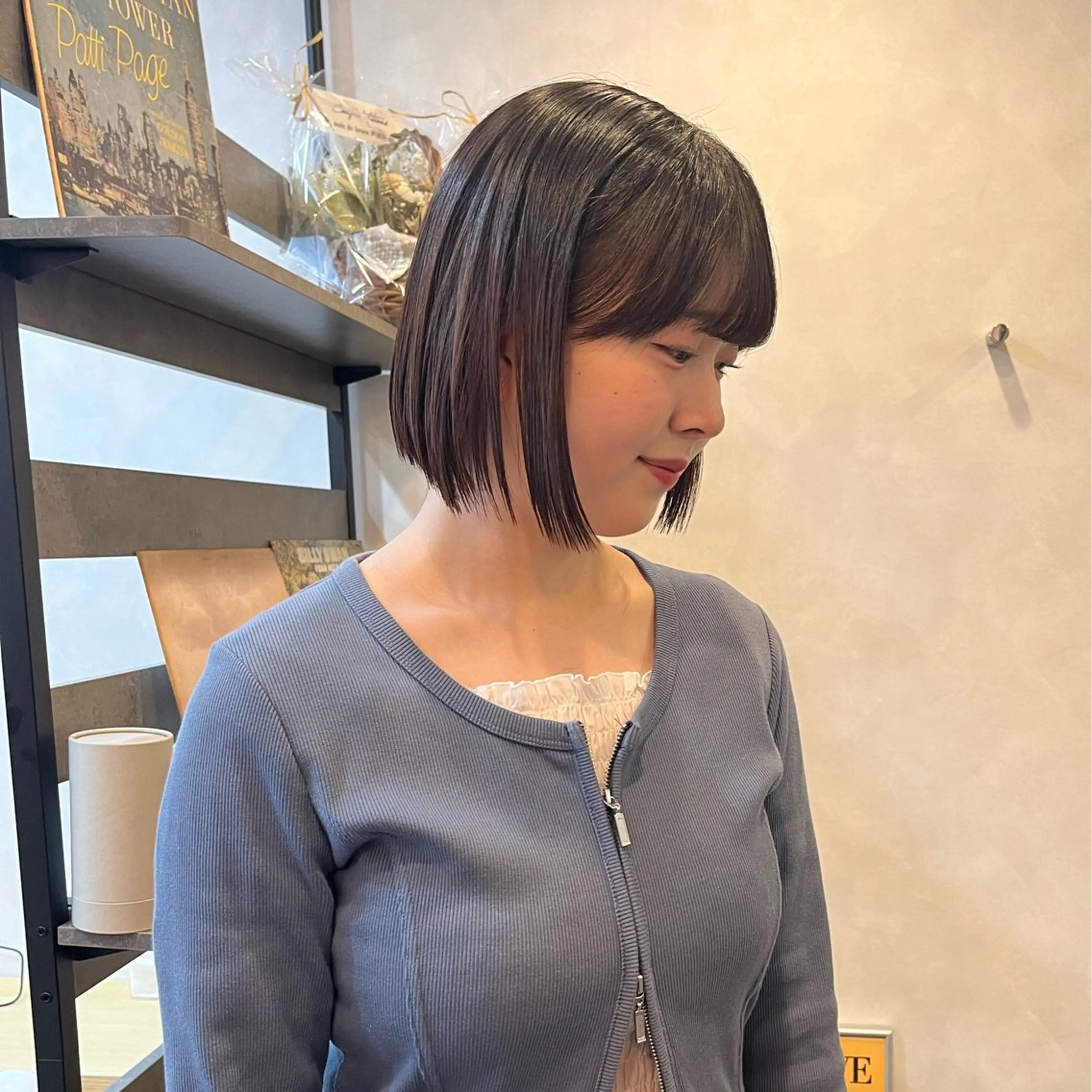 ショート カット トリートメント 髪質改善/レイヤー/ ボブ/磯野史歩のヘアスタイル