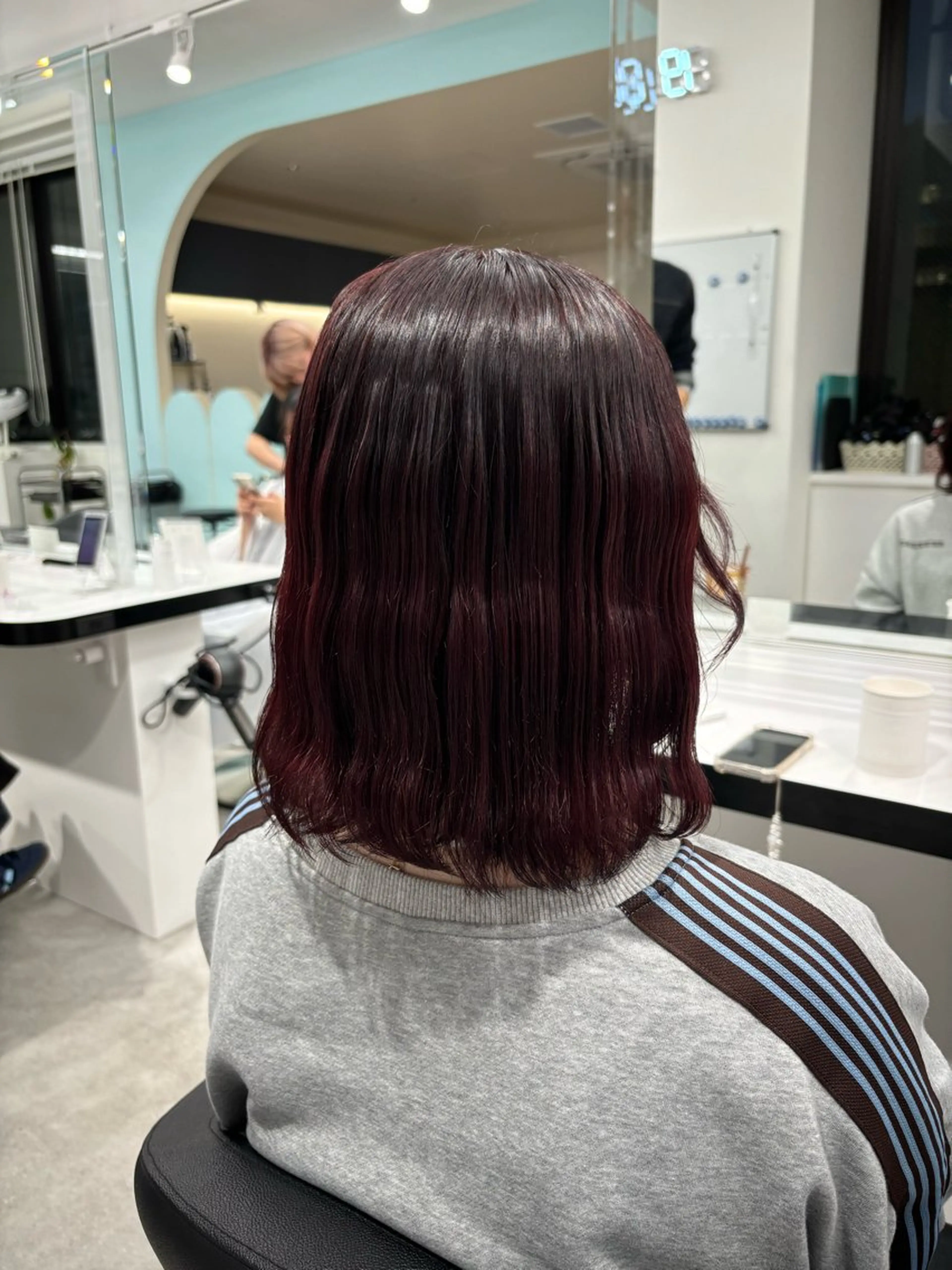 ミディアム Wカラー/暖色/べ ージュりく©︎🐝のヘアスタイル