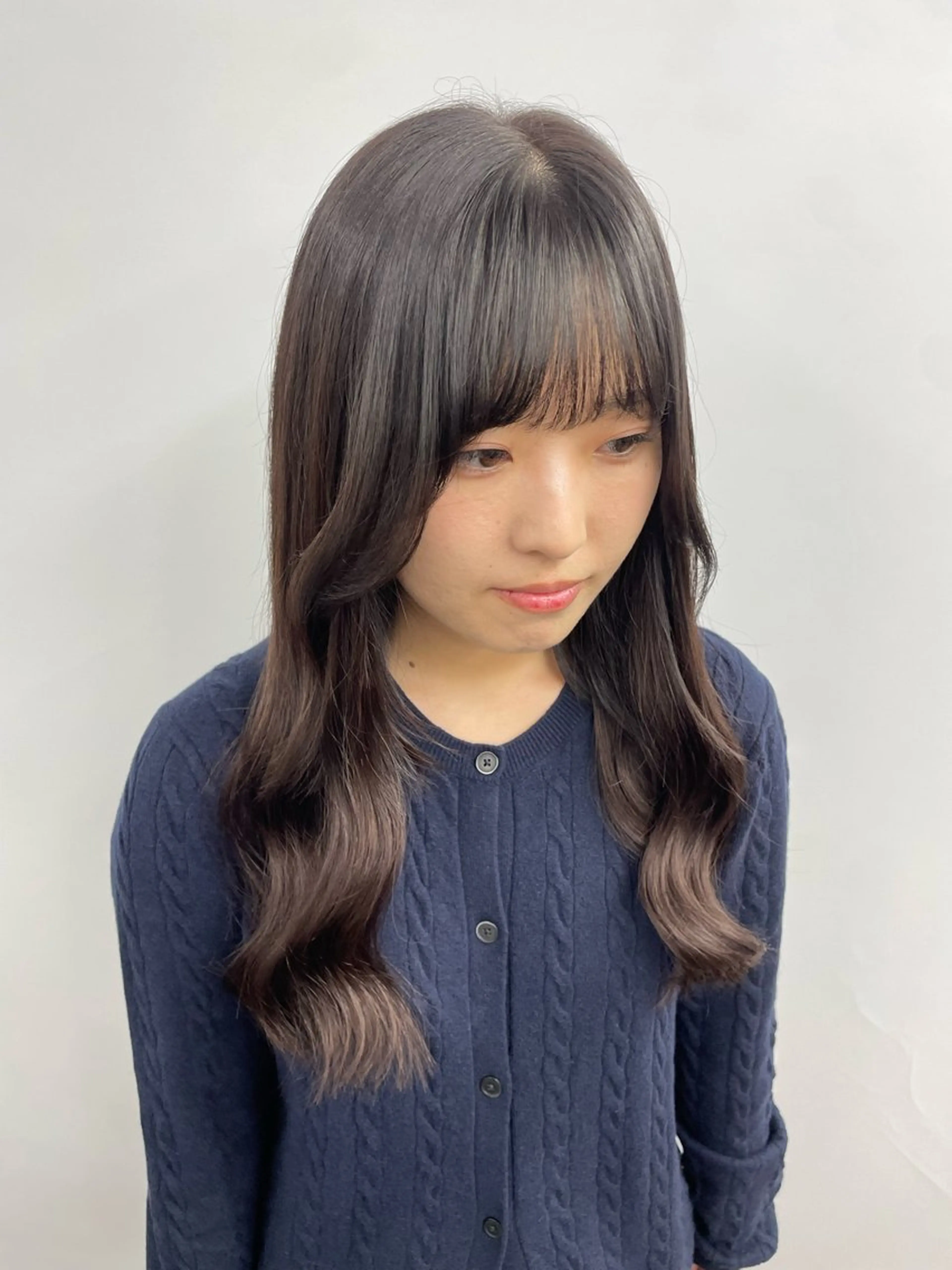 セミロング 𝙃𝘼𝙍𝙐🎀 韓国×エクステのヘアスタイル