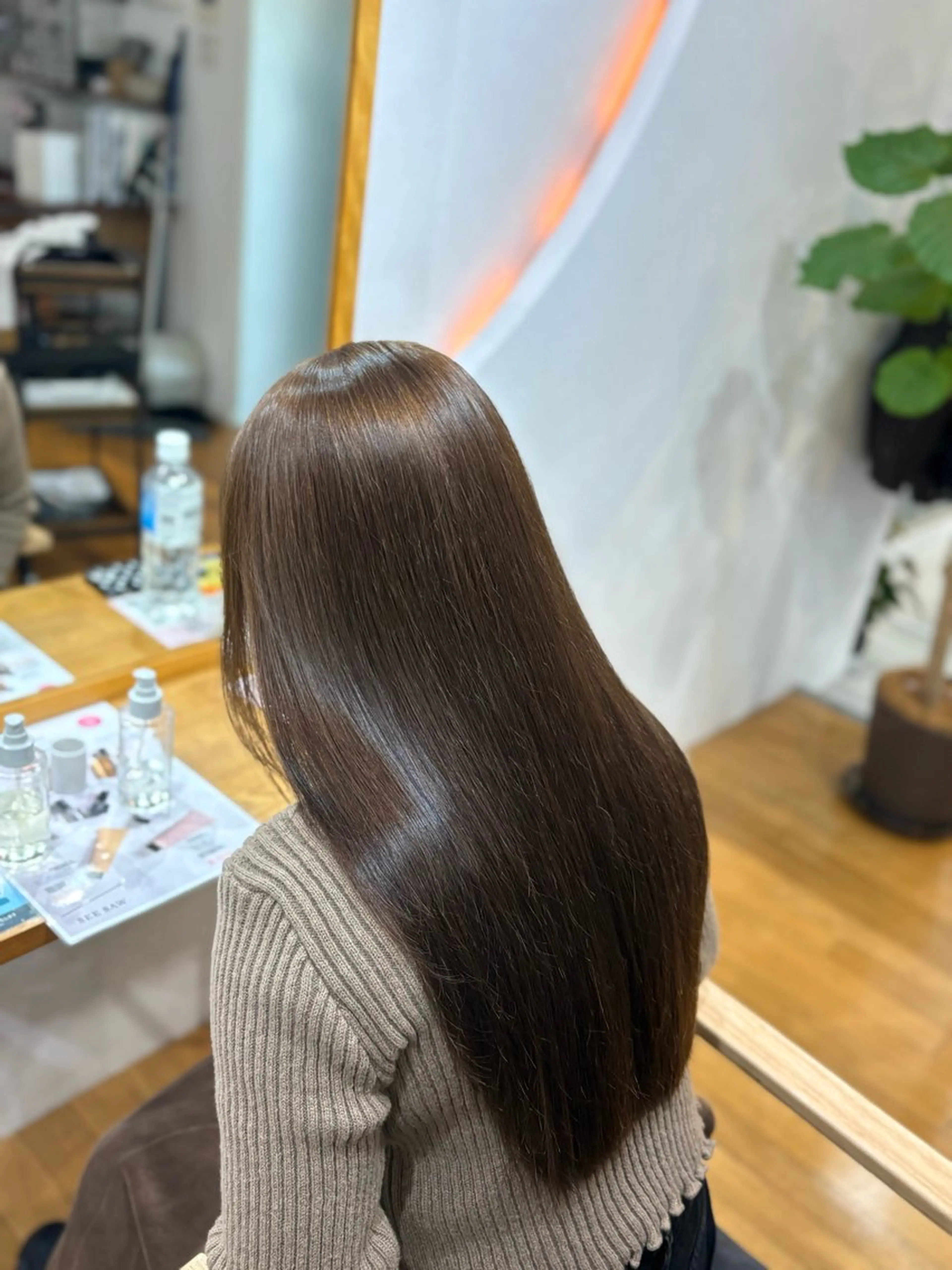 ロング カット 縮毛矯正 トリートメント 3tuba Asumiのヘアスタイル