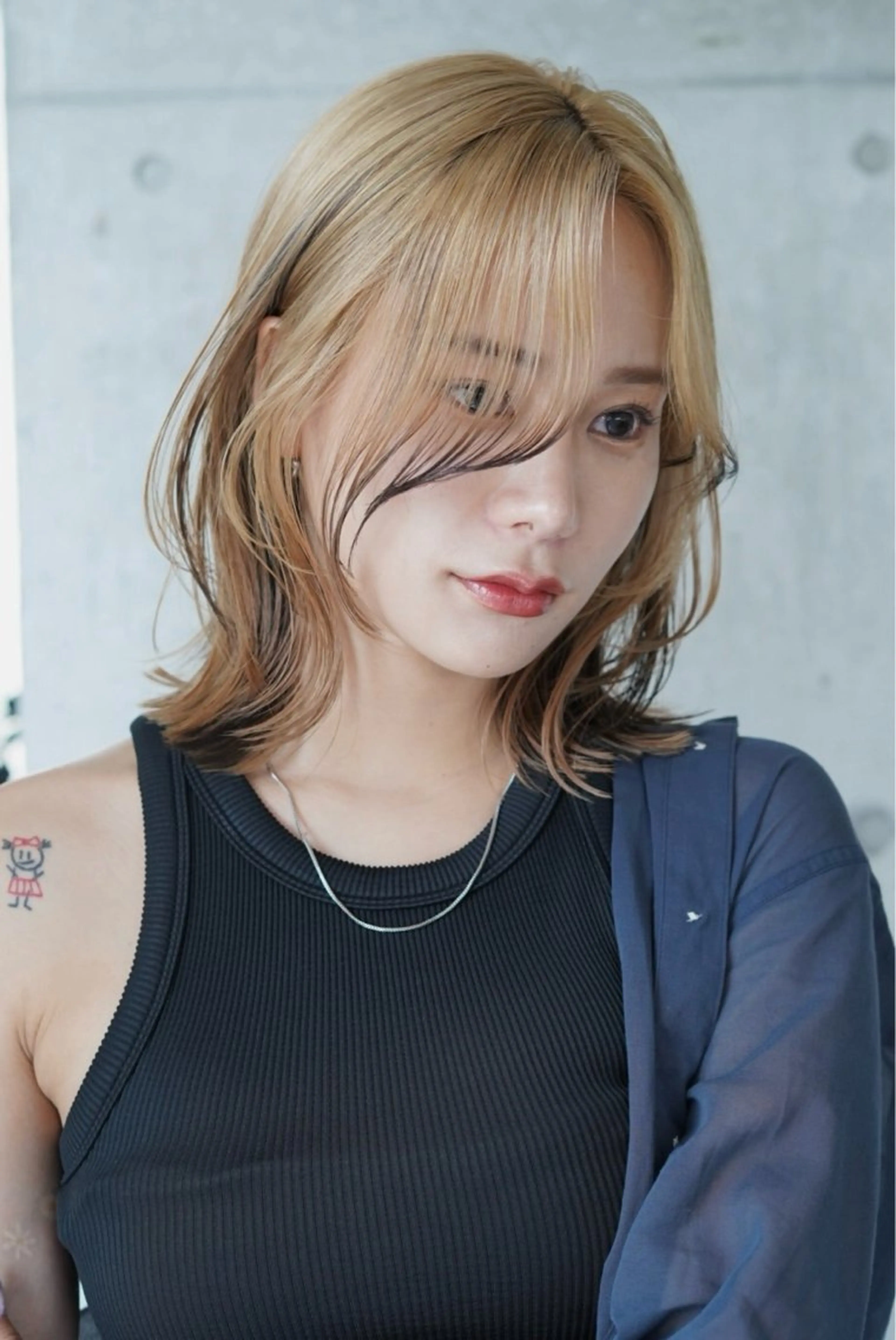 ミディアム ミディアムレイヤー レイヤーカット Cinq所属・ハイライト🌟/ ボブ/豊田のヘアスタイル