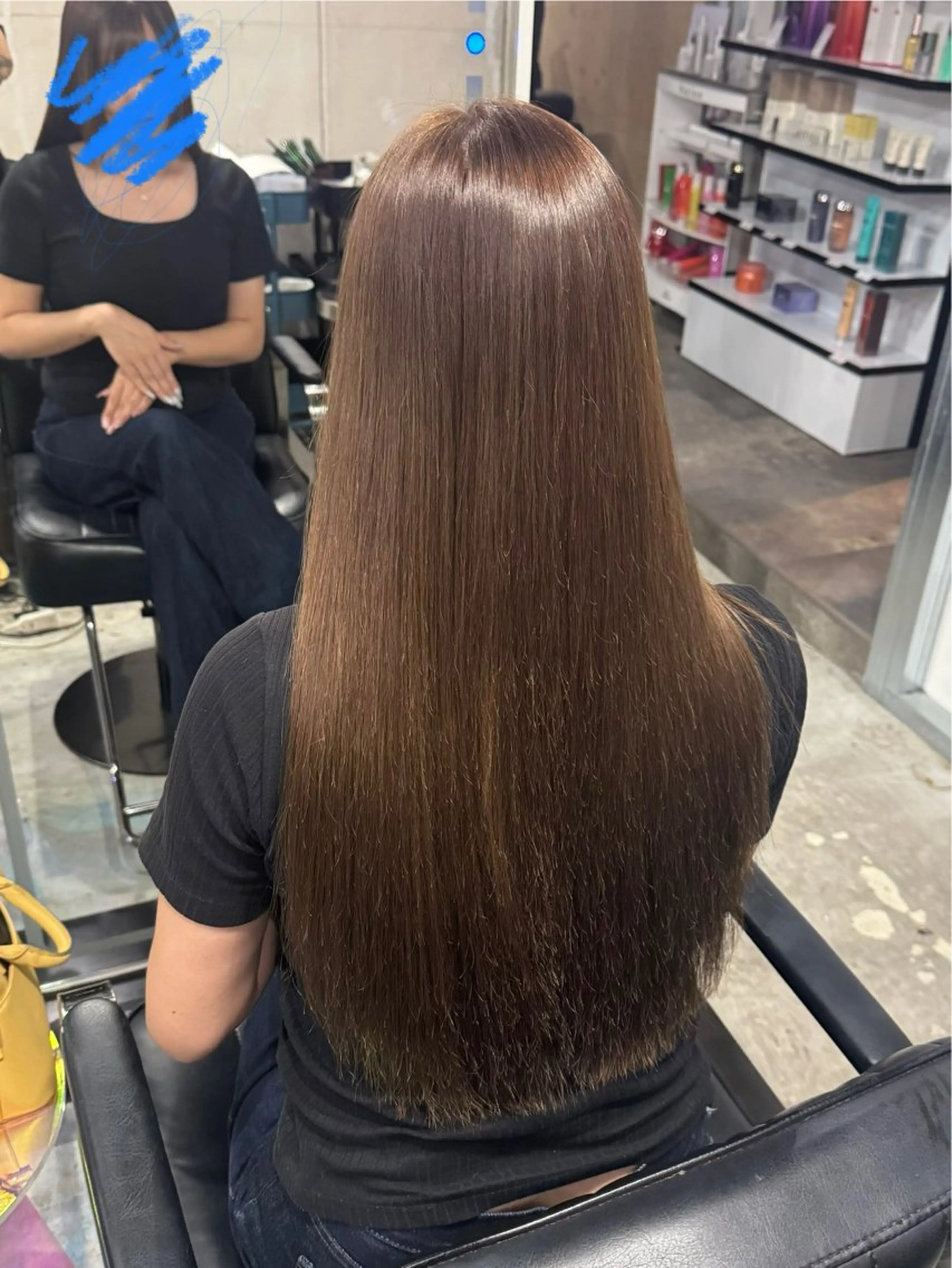 ロング EDeN Yurinaのヘアスタイル