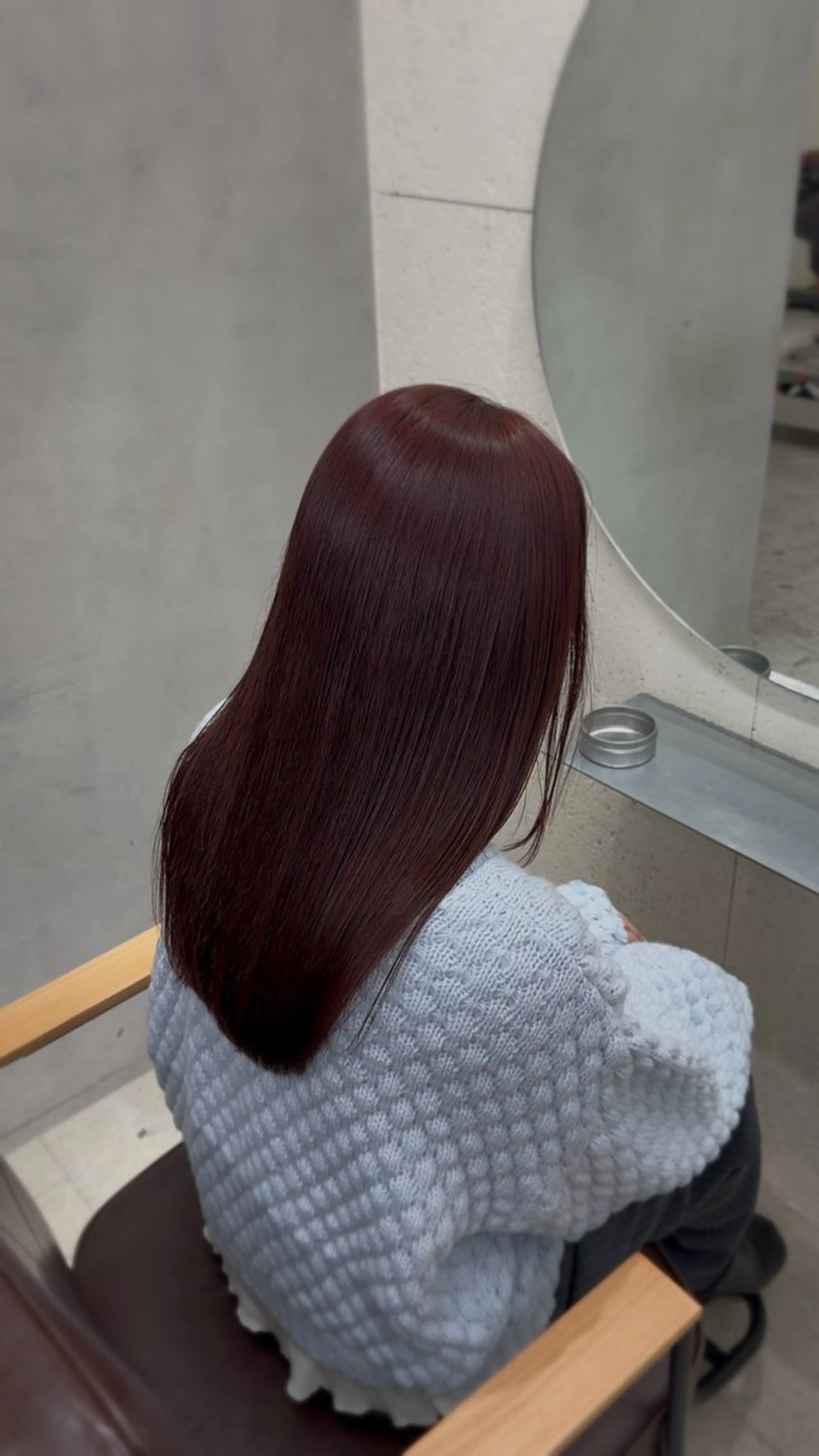 セミロング カラー ヘアカラー トリートメント 五十嵐 雅姫のヘアスタイル