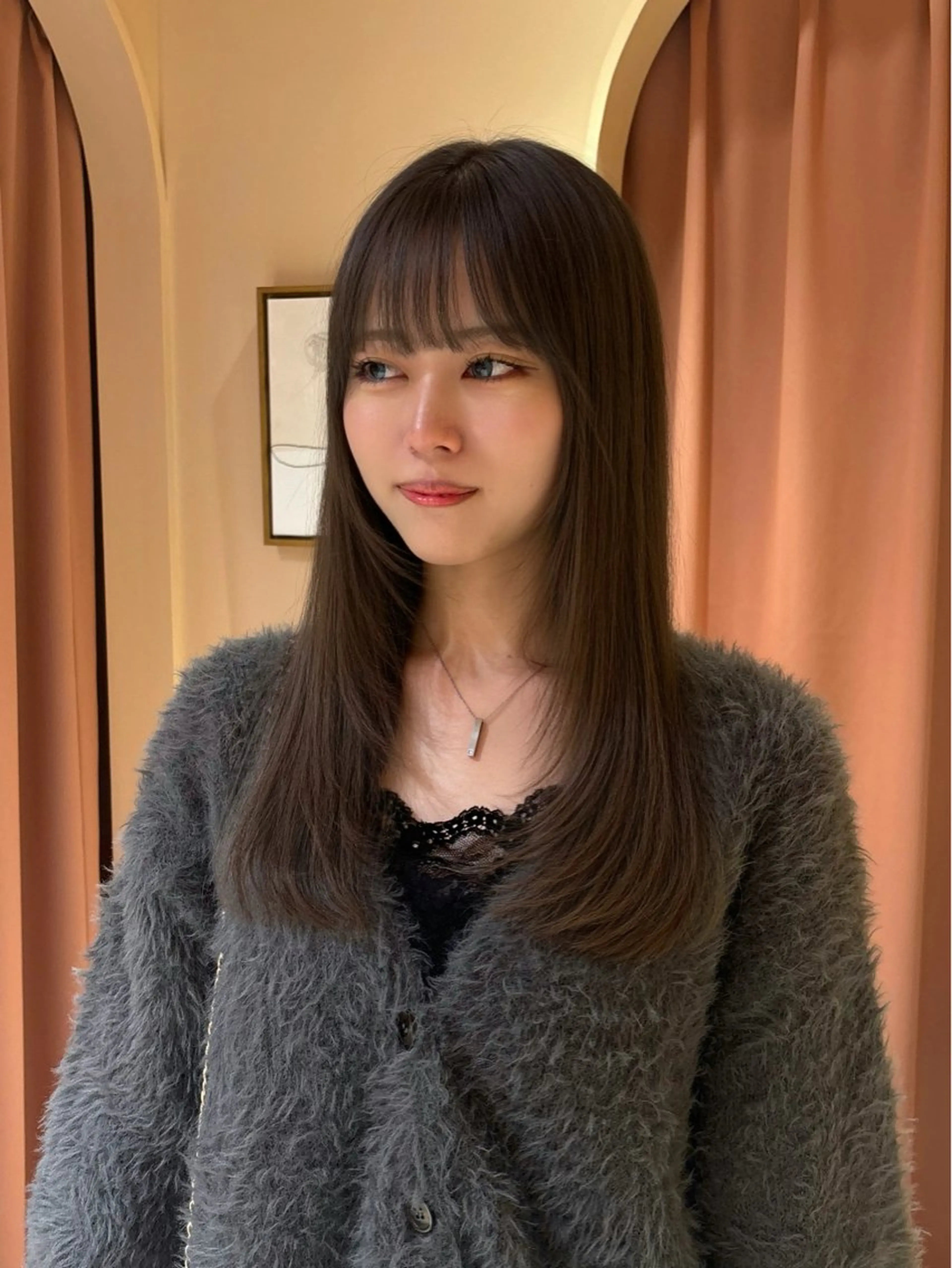 ロング ヘアカラー トリートメント ヘッドスパ 𝘬𝘢𝘳𝘪𝘯 /𝙚𝙢𝙪/赤坂のヘアスタイル