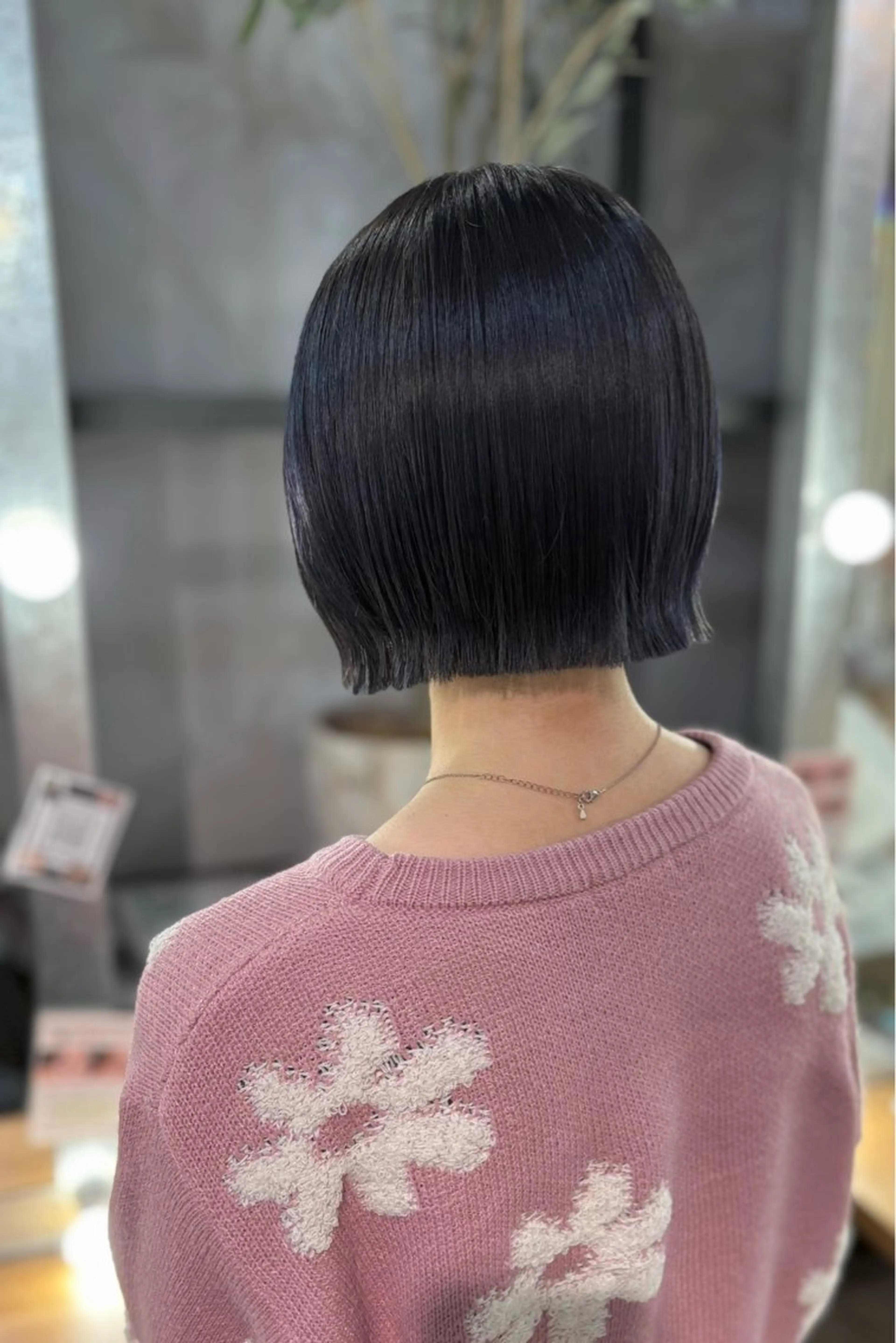 ミディアム カラー 菊地 紗矢のヘアスタイル