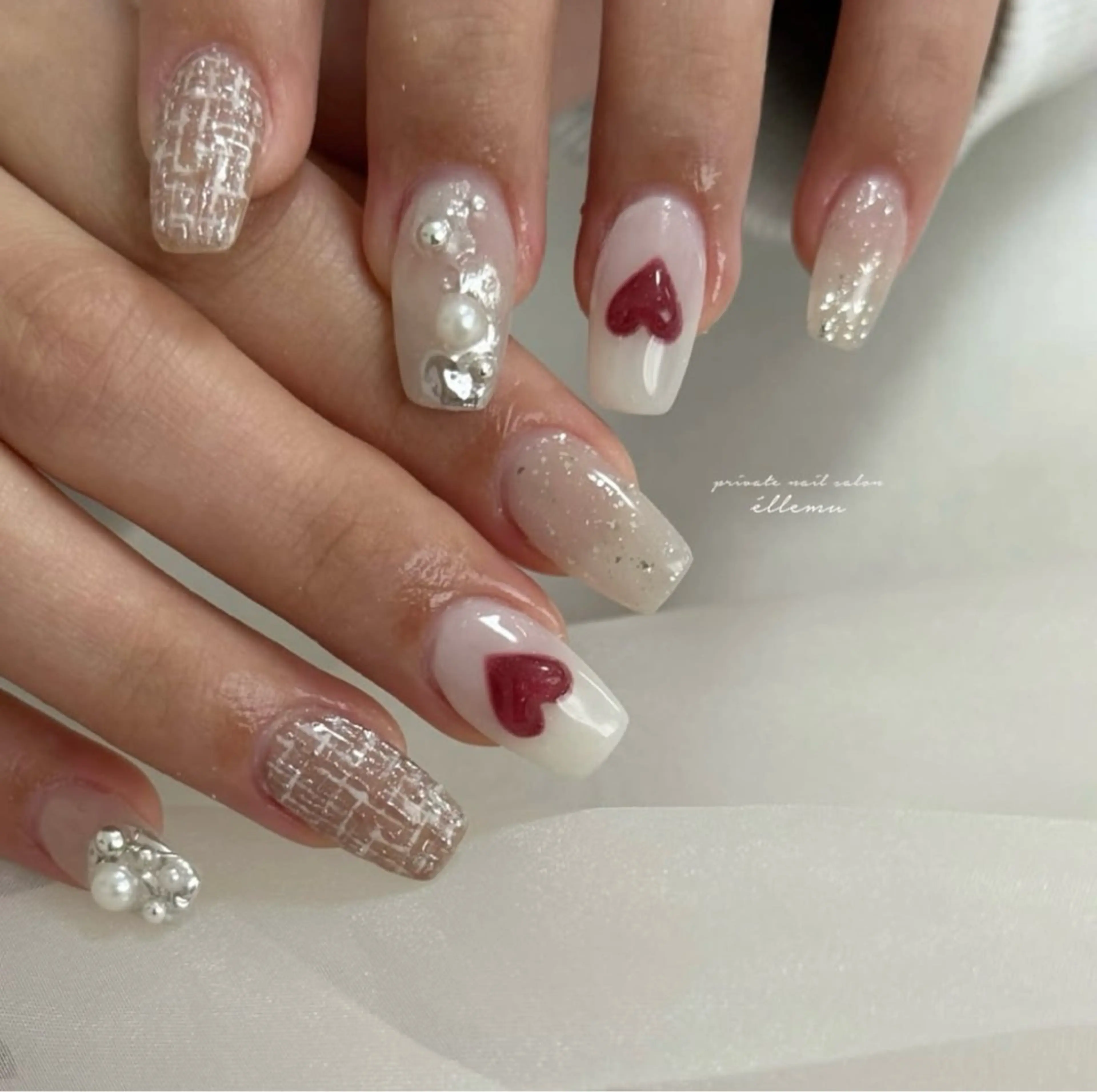 ネイル éllemu えるみゅのネイルデザイン