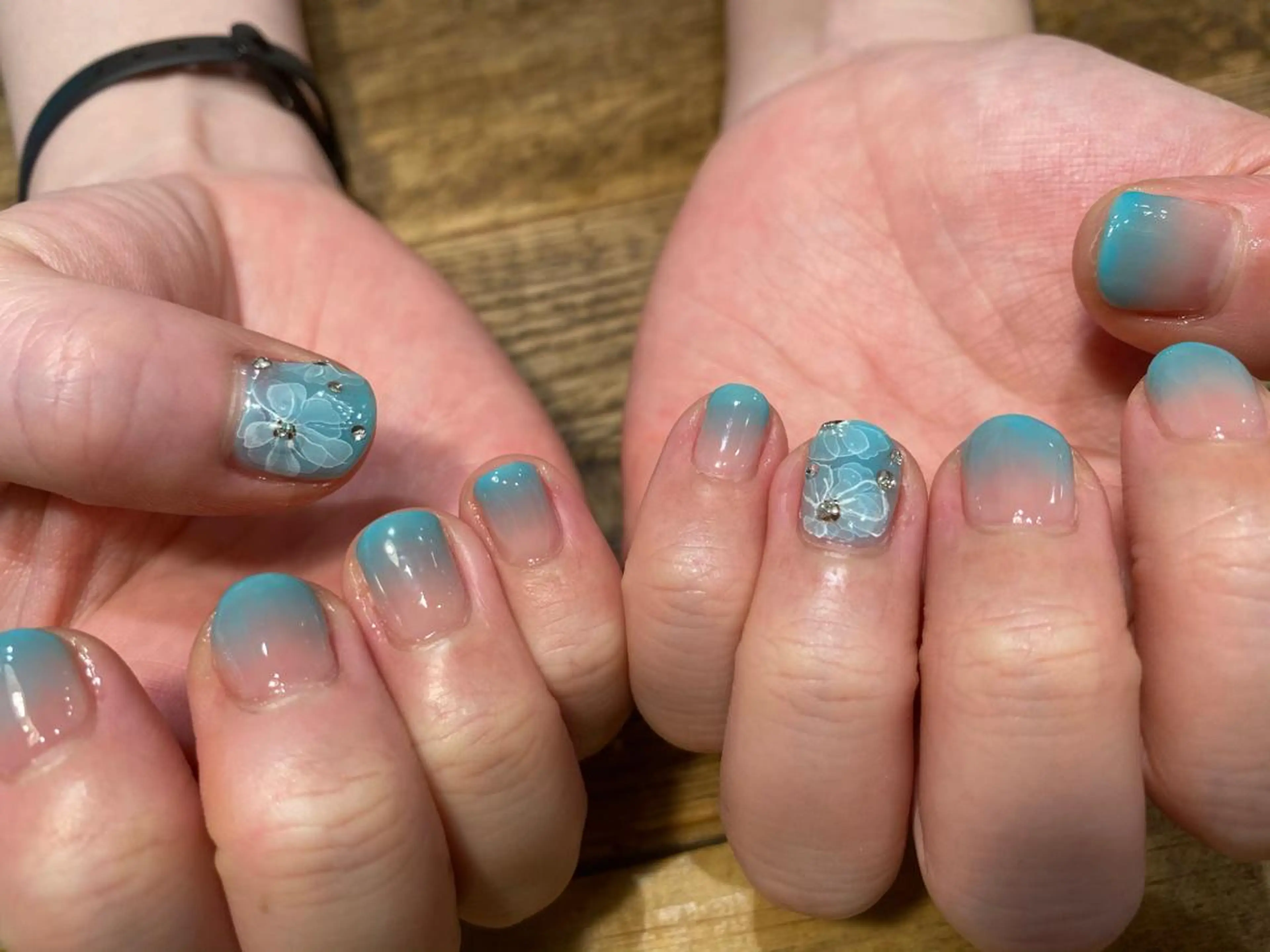 ネイル 佐藤  悠子のネイルデザイン