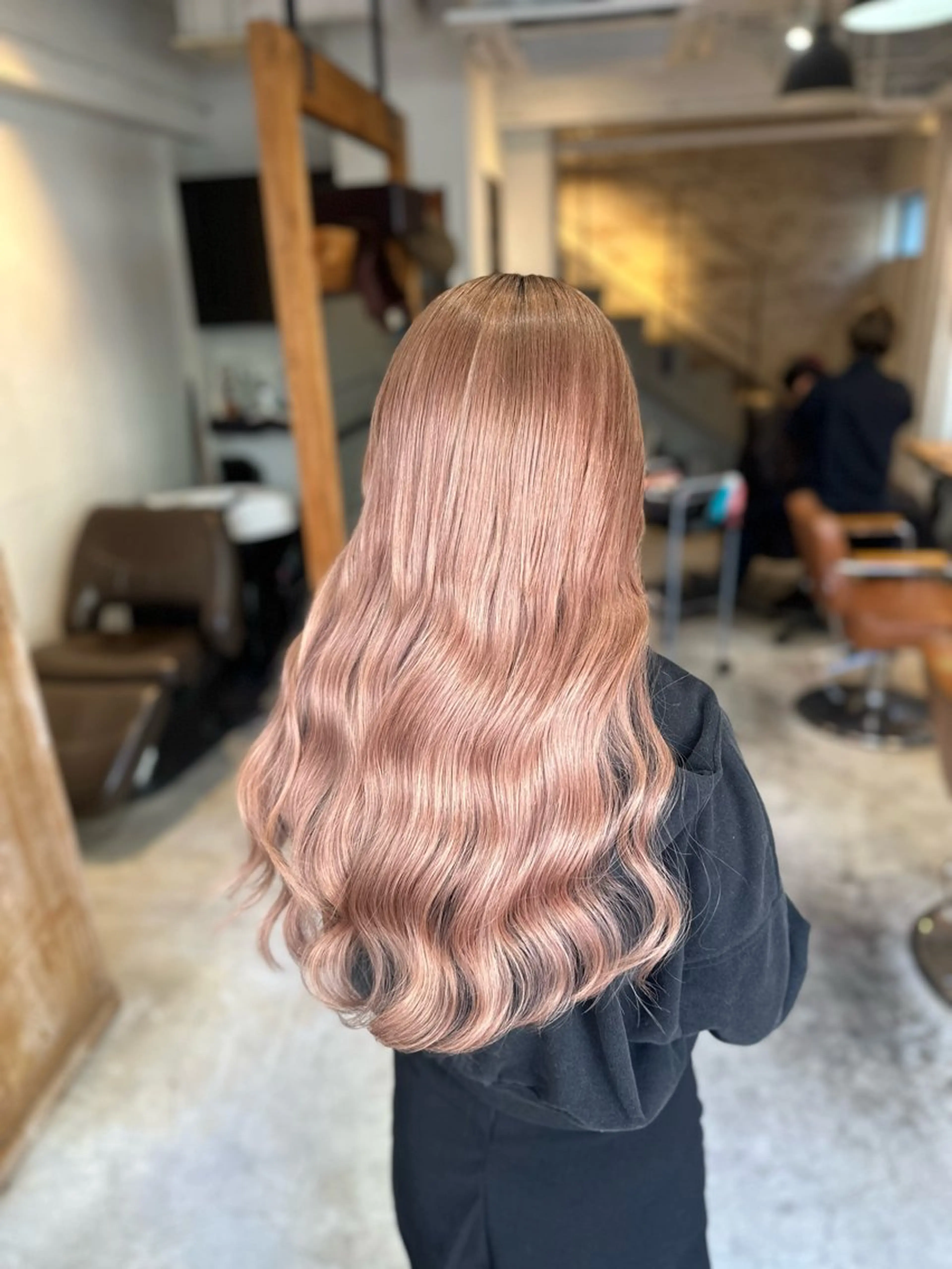 ロング ヘアカラー PARIS hair salon所属・秋葉原　柏木絢汰 ✨当日予約okのヘアスタイル