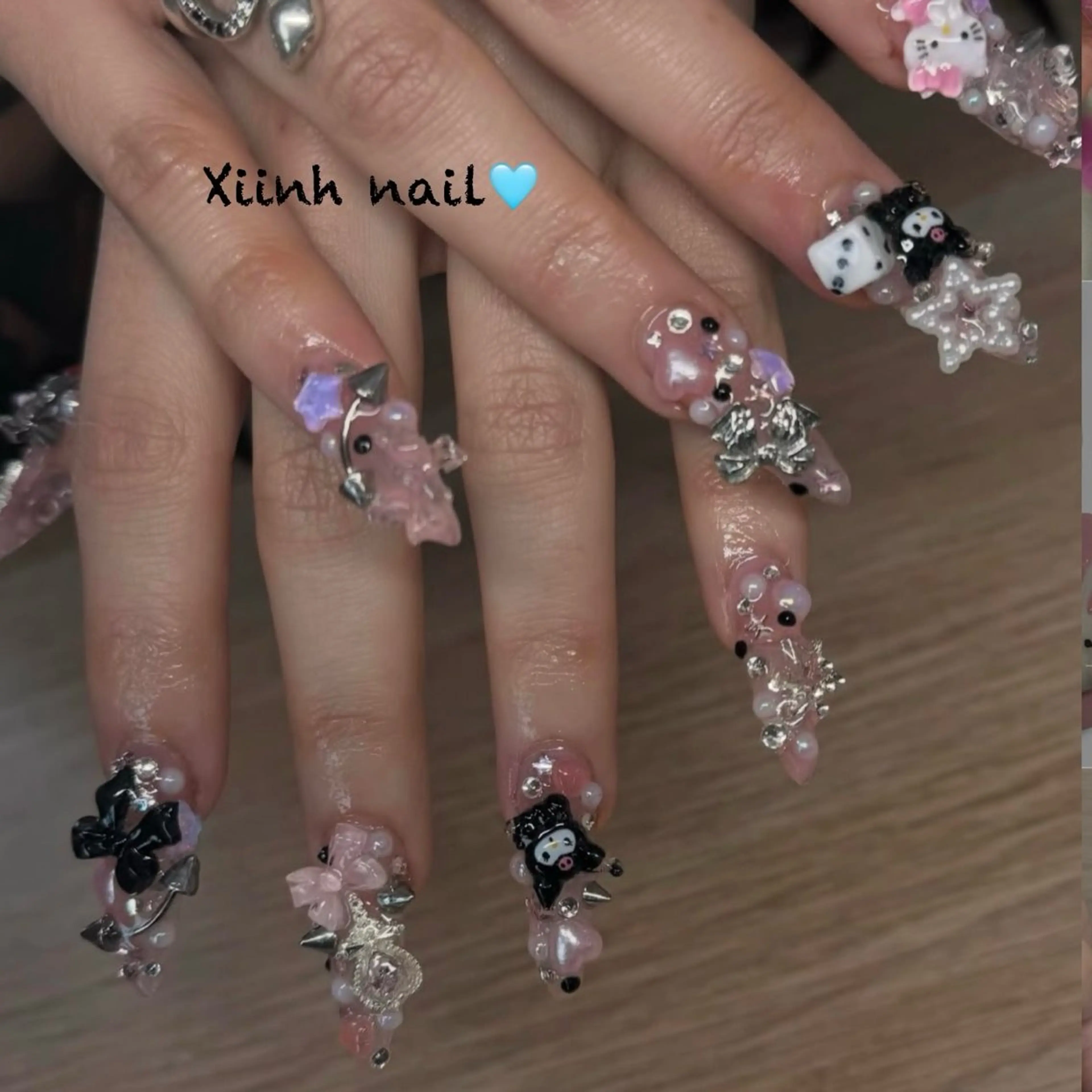 ネイル チークネイル 桜ネイル フットネイル ジェルネイル ハロウィン XIINH NAIL SALONのネイルデザイン