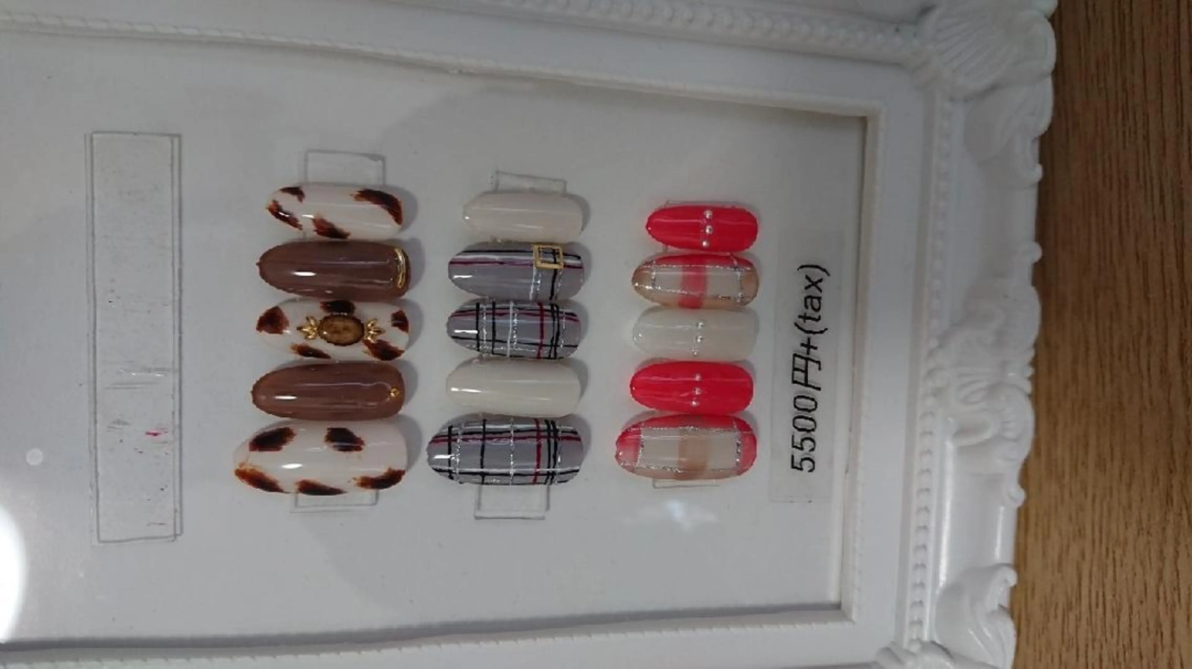 ネイル 鈴木 なつきのネイルデザイン