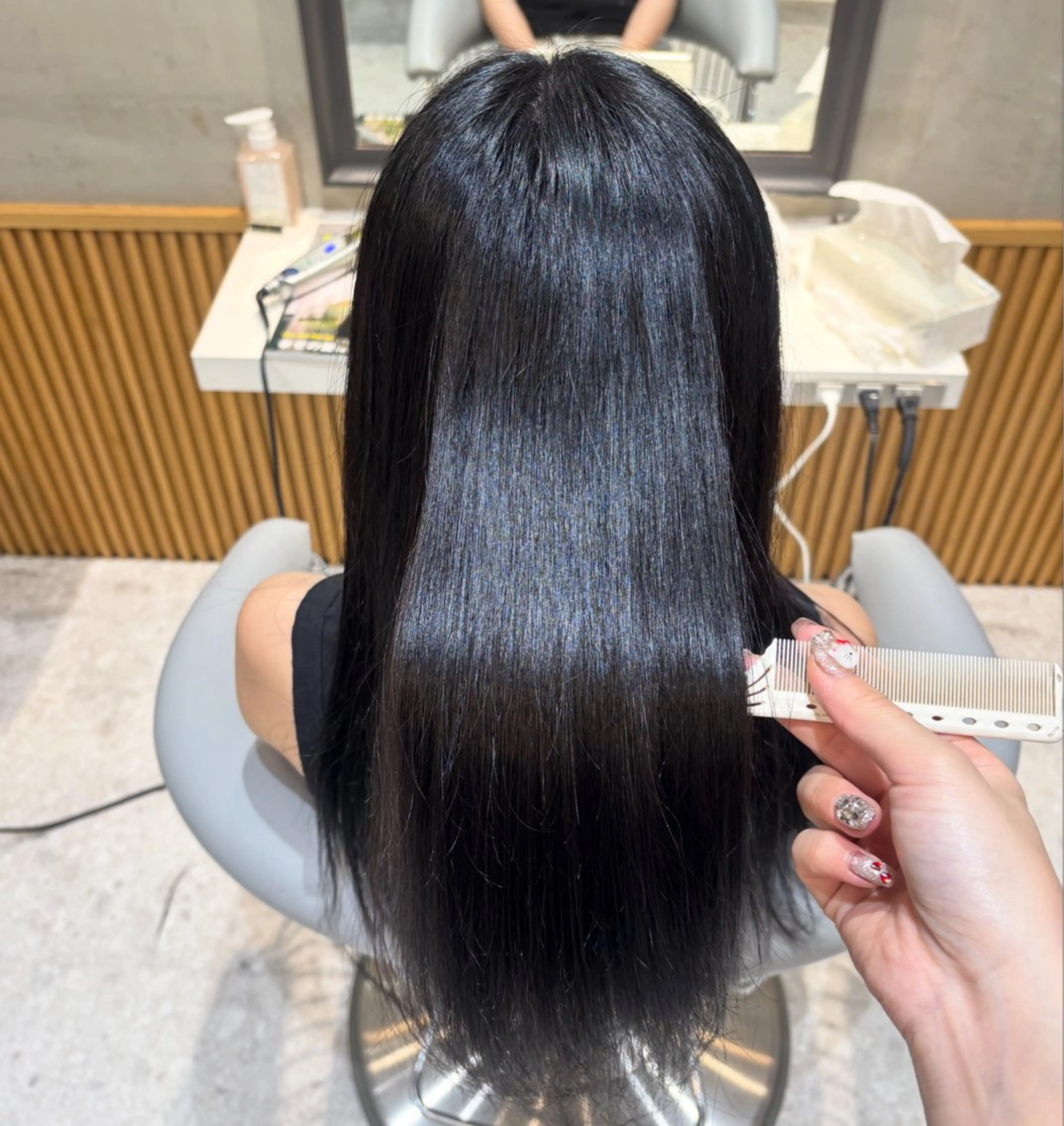 ロング 縮毛矯正 🎀リオ🎀 /暖色カラーのヘアスタイル