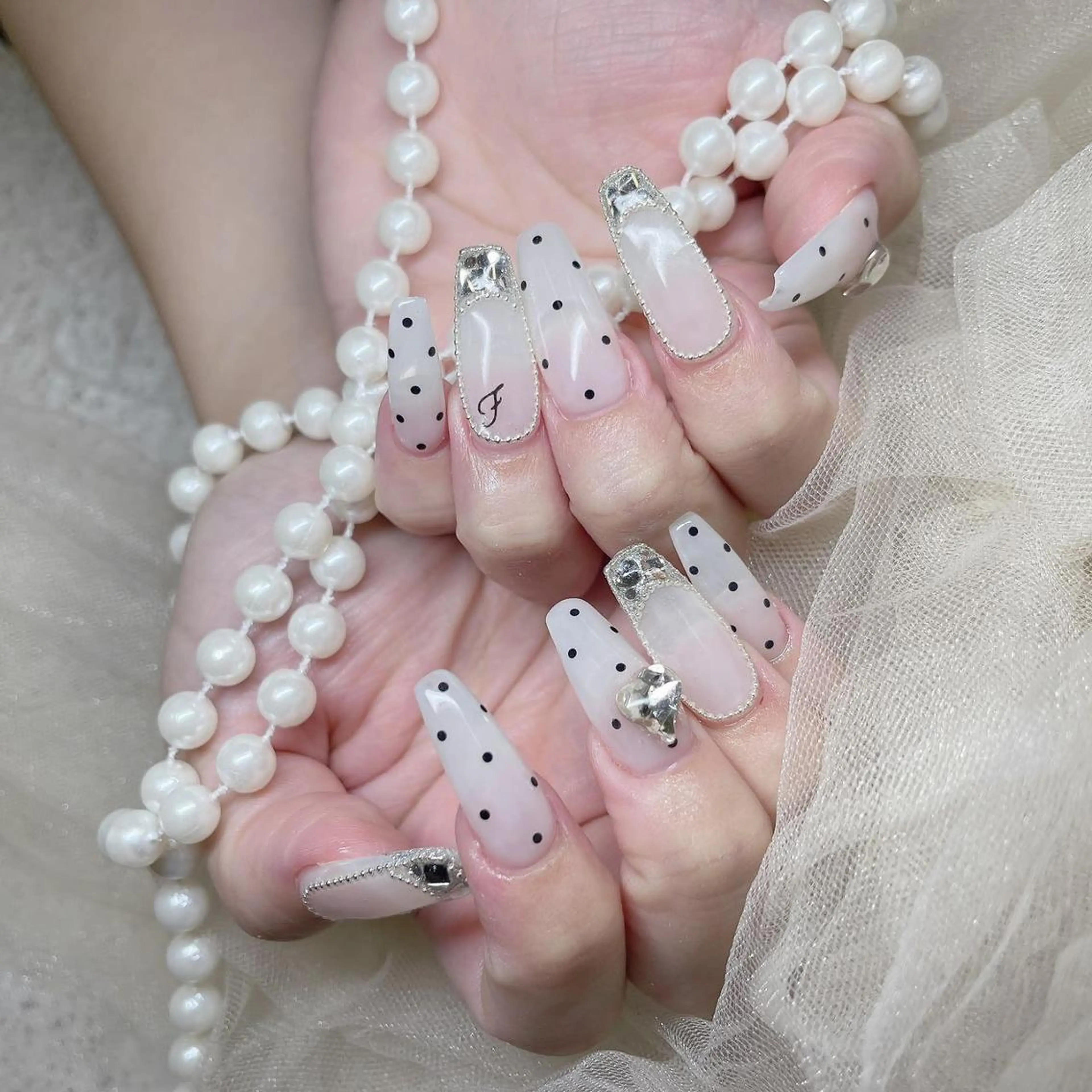 ネイル ハンドネイル Queens みなみのネイルデザイン