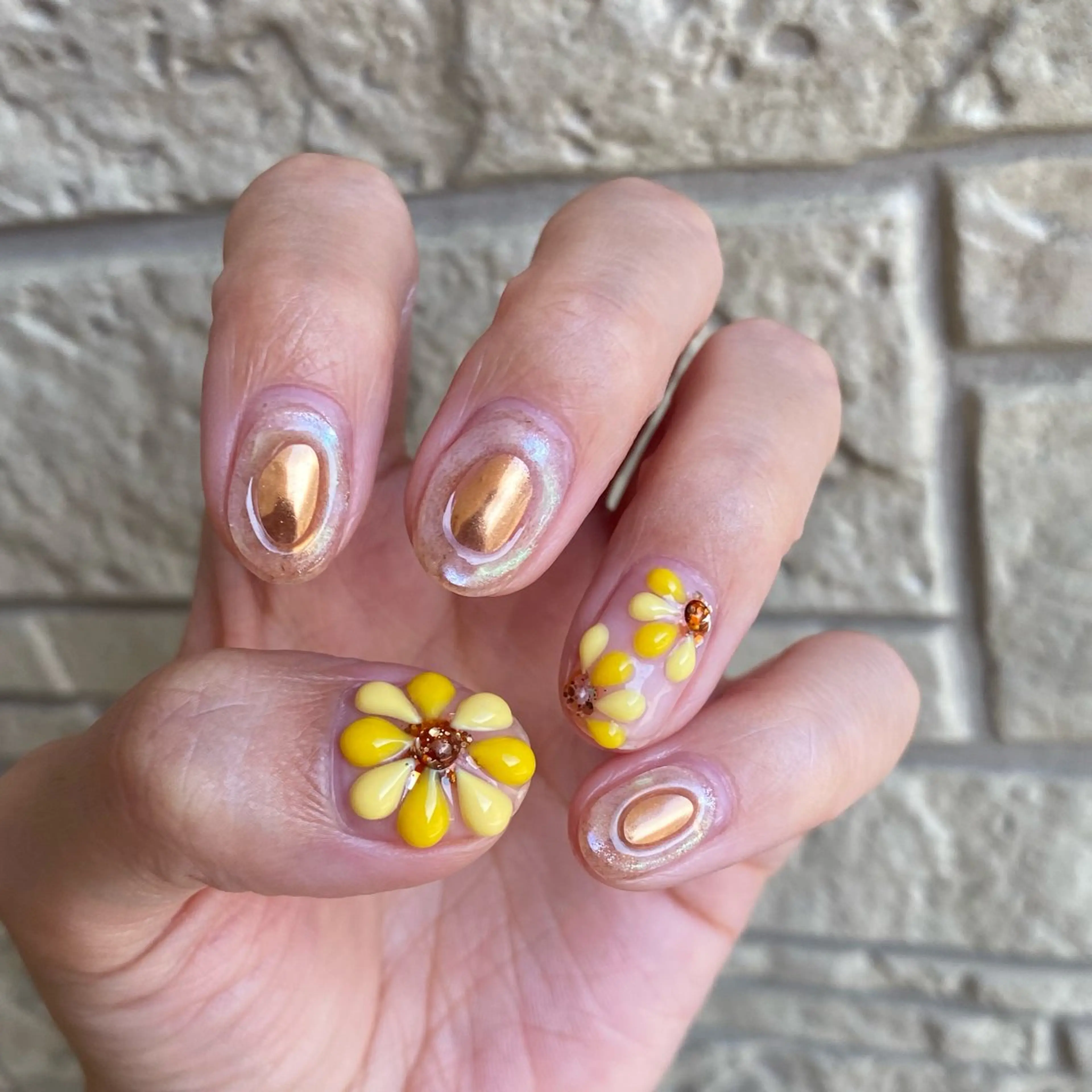 ネイル soleil所属・舞鶴 奈々美のネイルデザイン