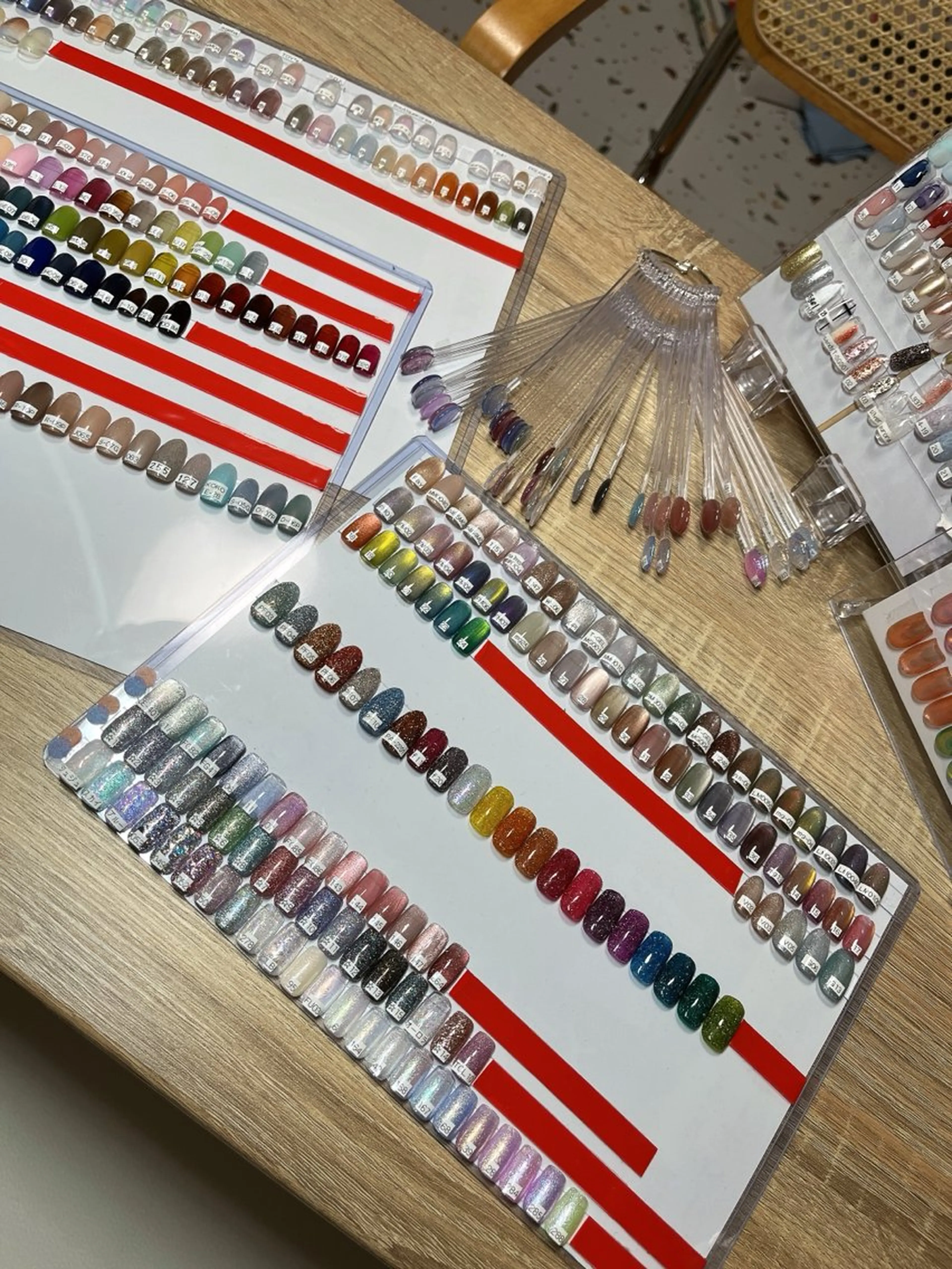 ネイル ハンドネイル eol. 【エオル】のネイルデザイン