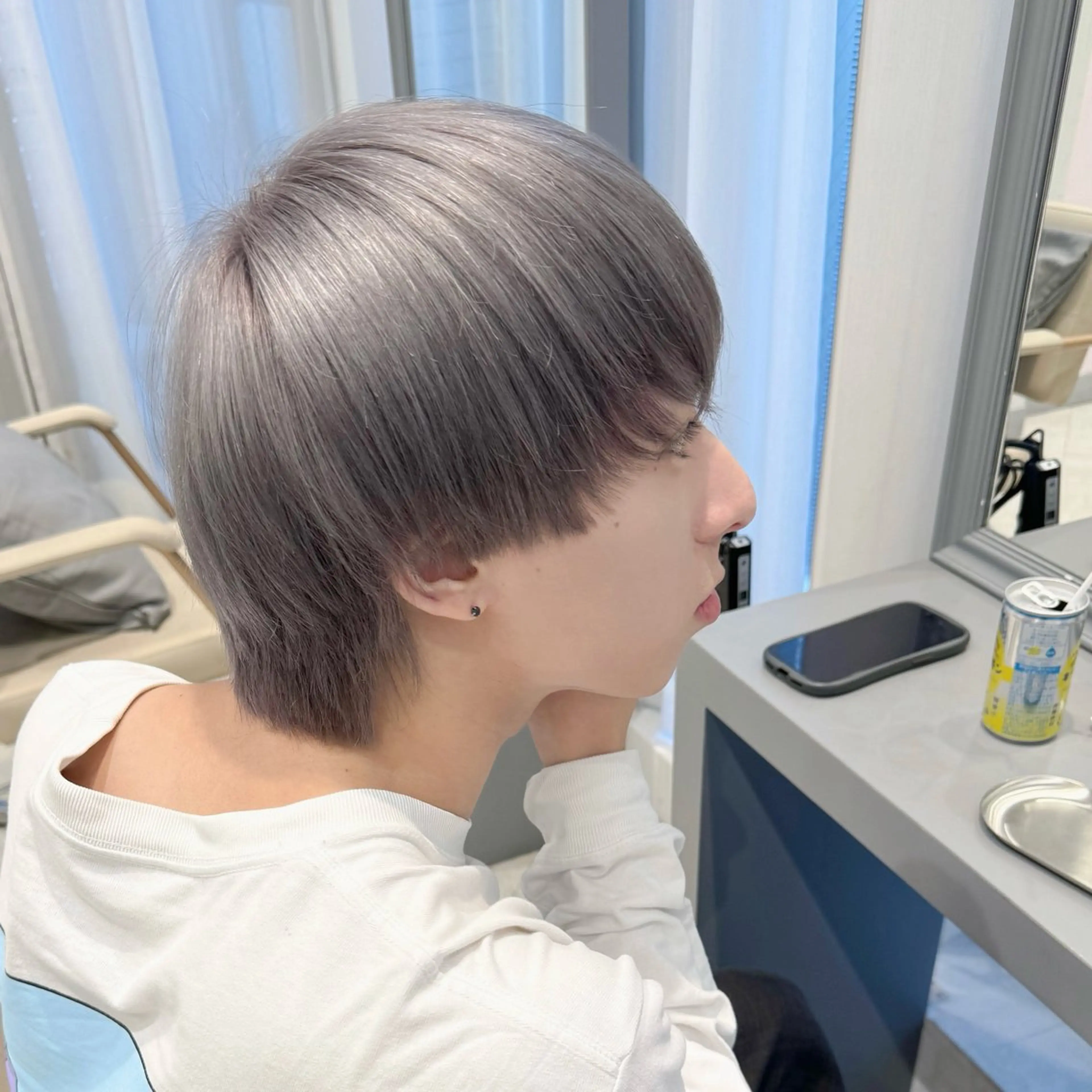 カラー ブリーチ たぴ。ぱつっとボブ /暖色艶カラー🍒のヘアスタイル