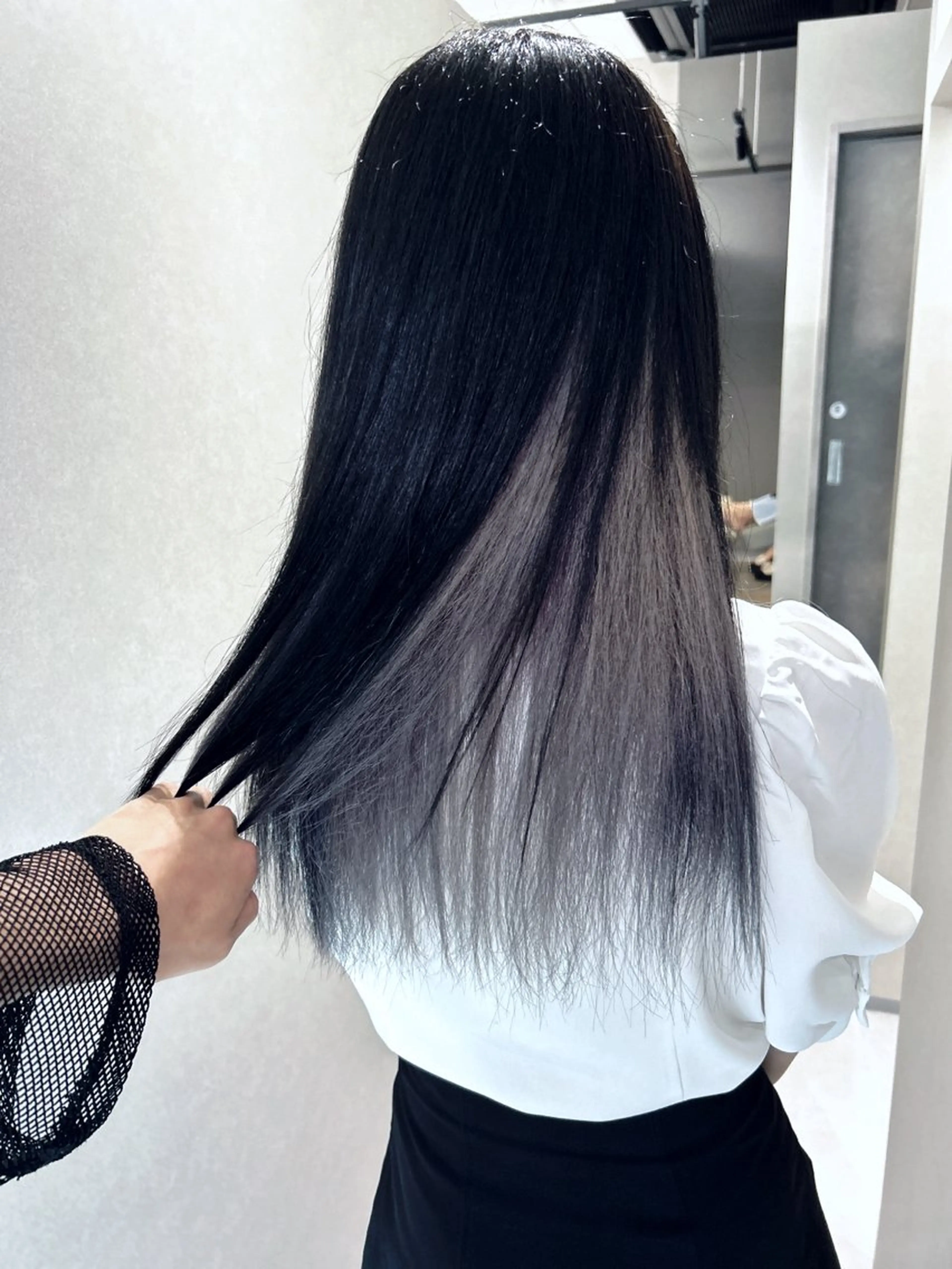 ロング 🌟龍明🌟福岡 ハイトーン🌟のヘアスタイル