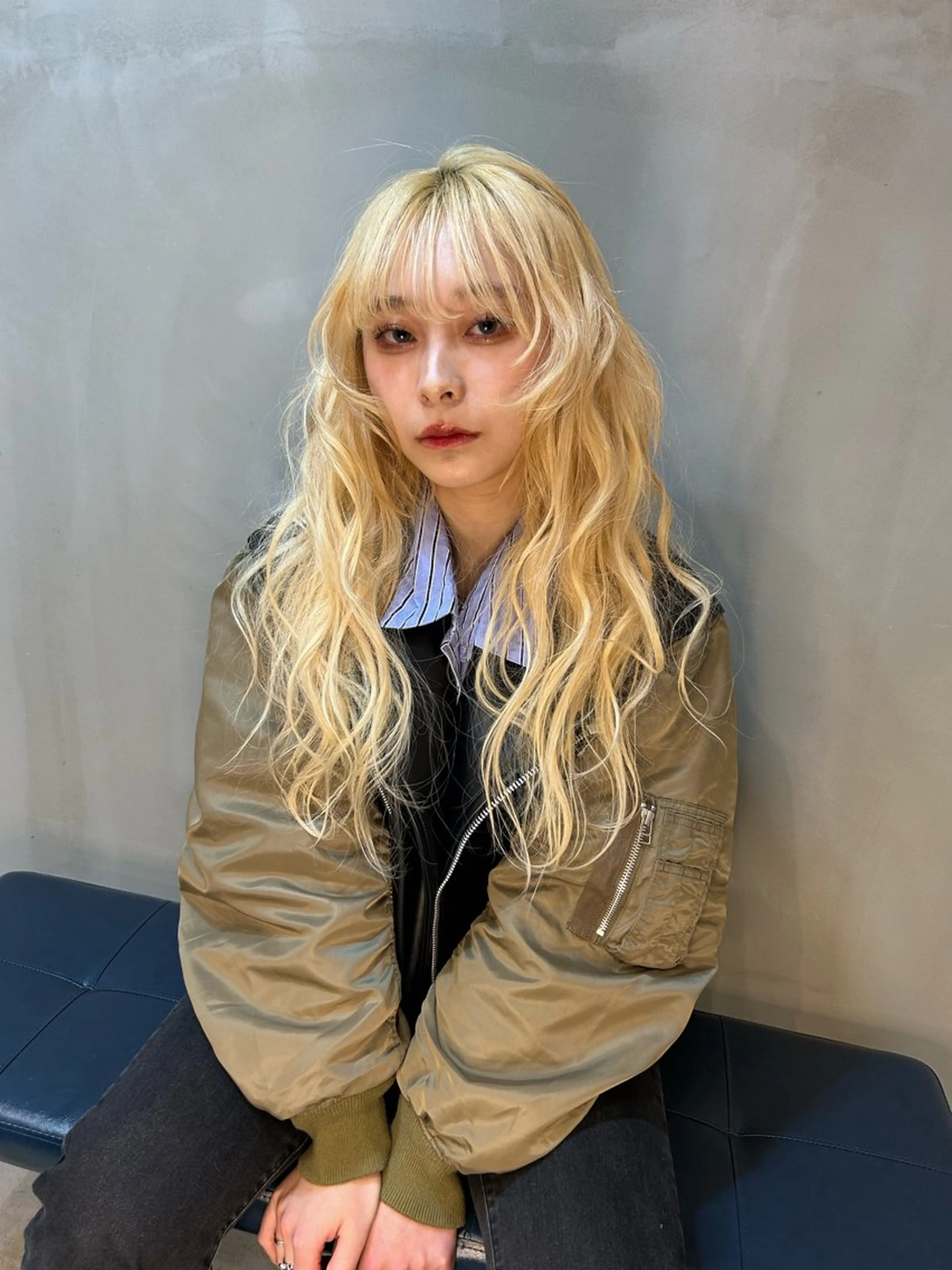 ロング カット ヘアカラー トリートメント L STUDIO所属・ハイトーン/ブリーチ 🧁soraのヘアスタイル