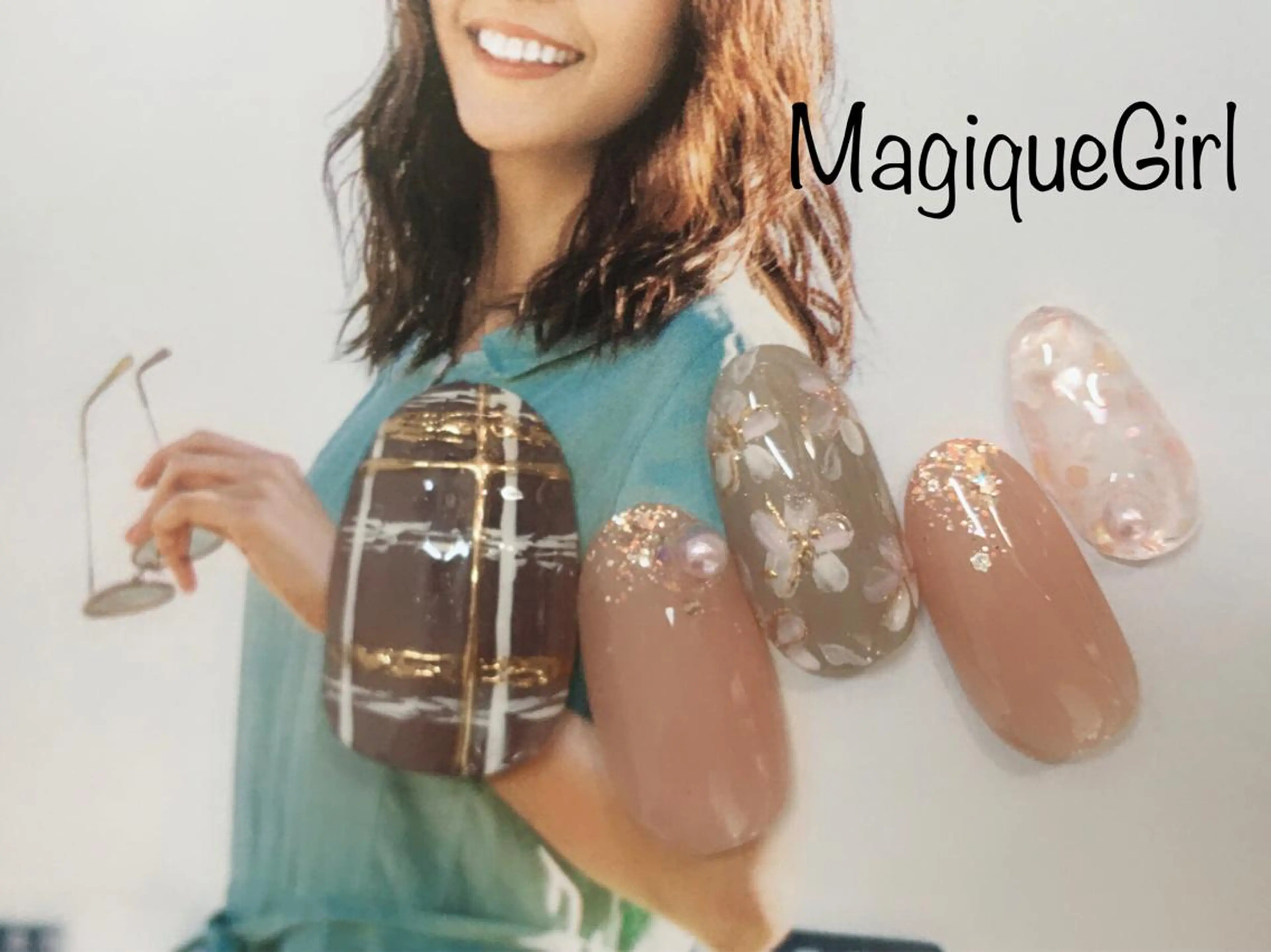 ネイル アートネイル オーロラネイル 成人式 ドット フラワーネイル 🌸Nail&Eye KAKU🌸のネイルデザイン