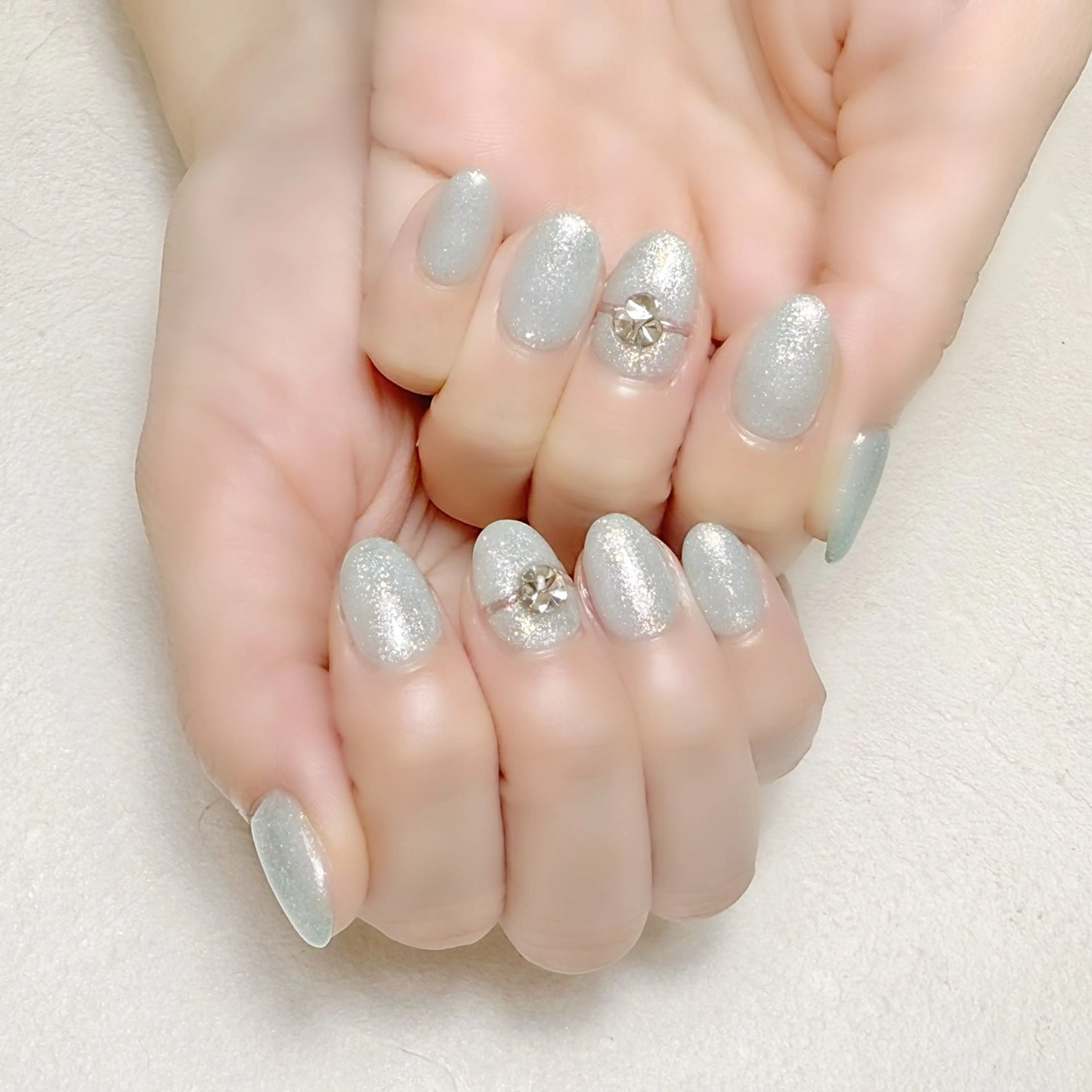ネイル グリーン オフィスネイル 夏ネイル rouse nail RISATOのネイルデザイン