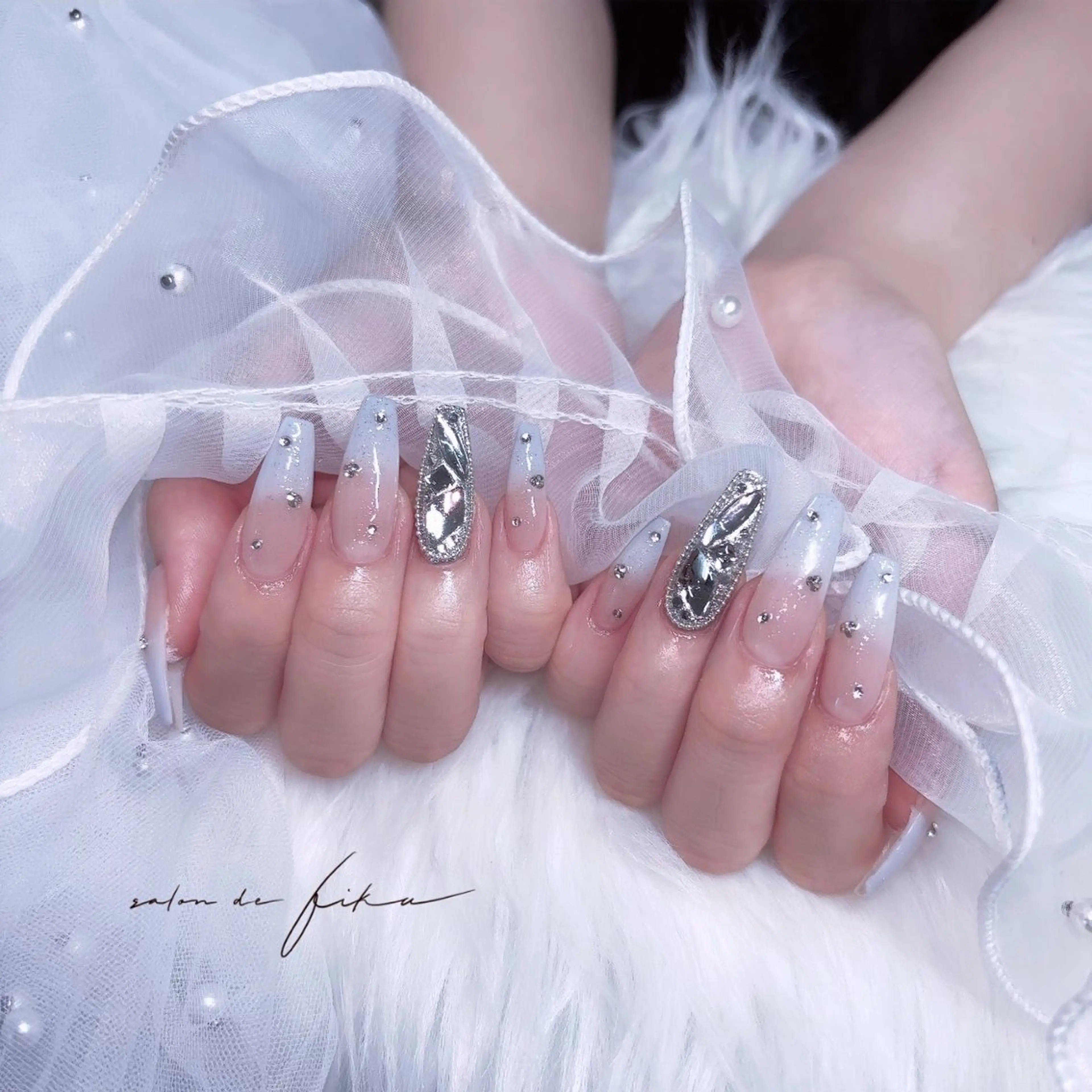 ネイル ハンドネイル ayano 【パラジェル取扱店】のネイルデザイン