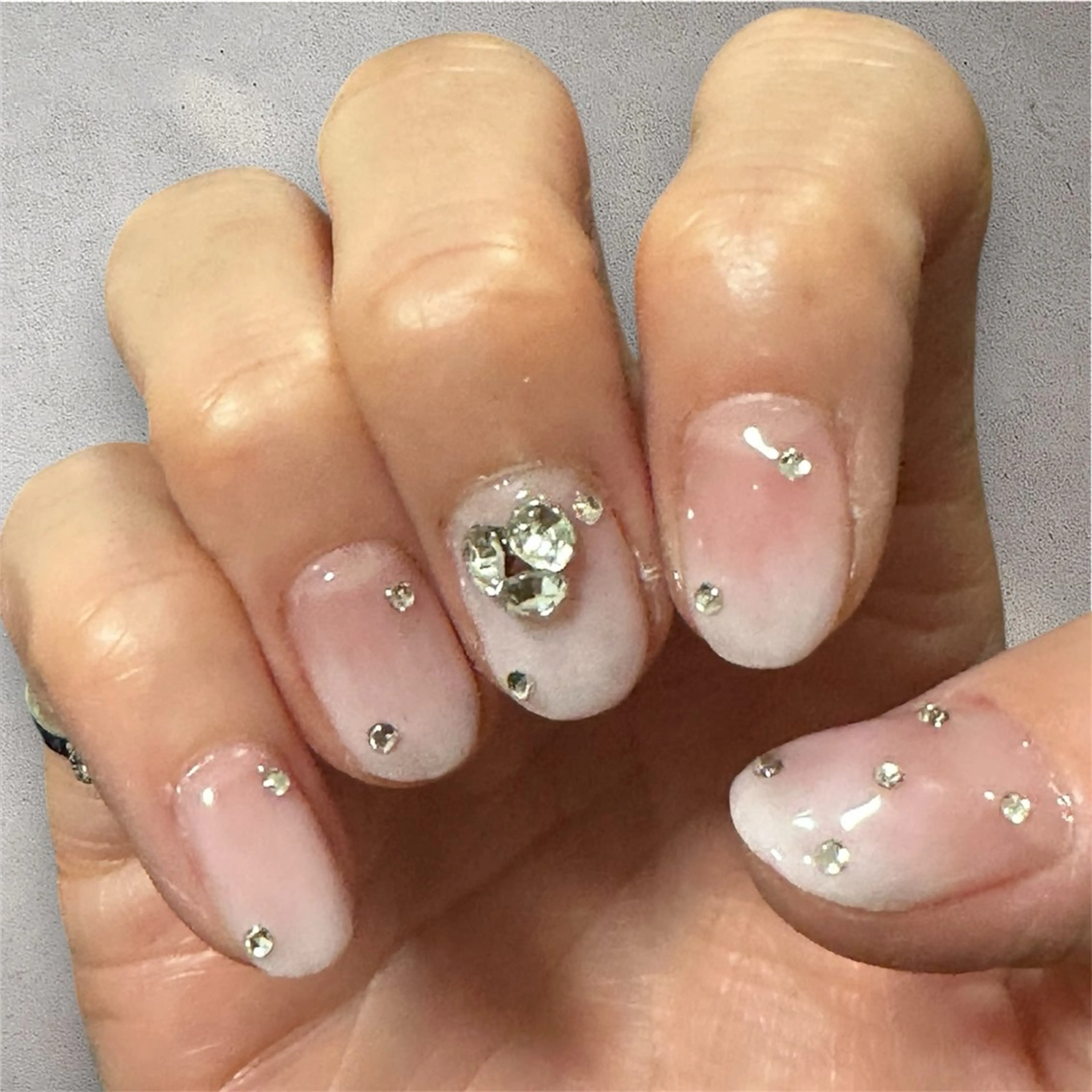 グラデーション(甘皮処理付き・オフ無し)の写真