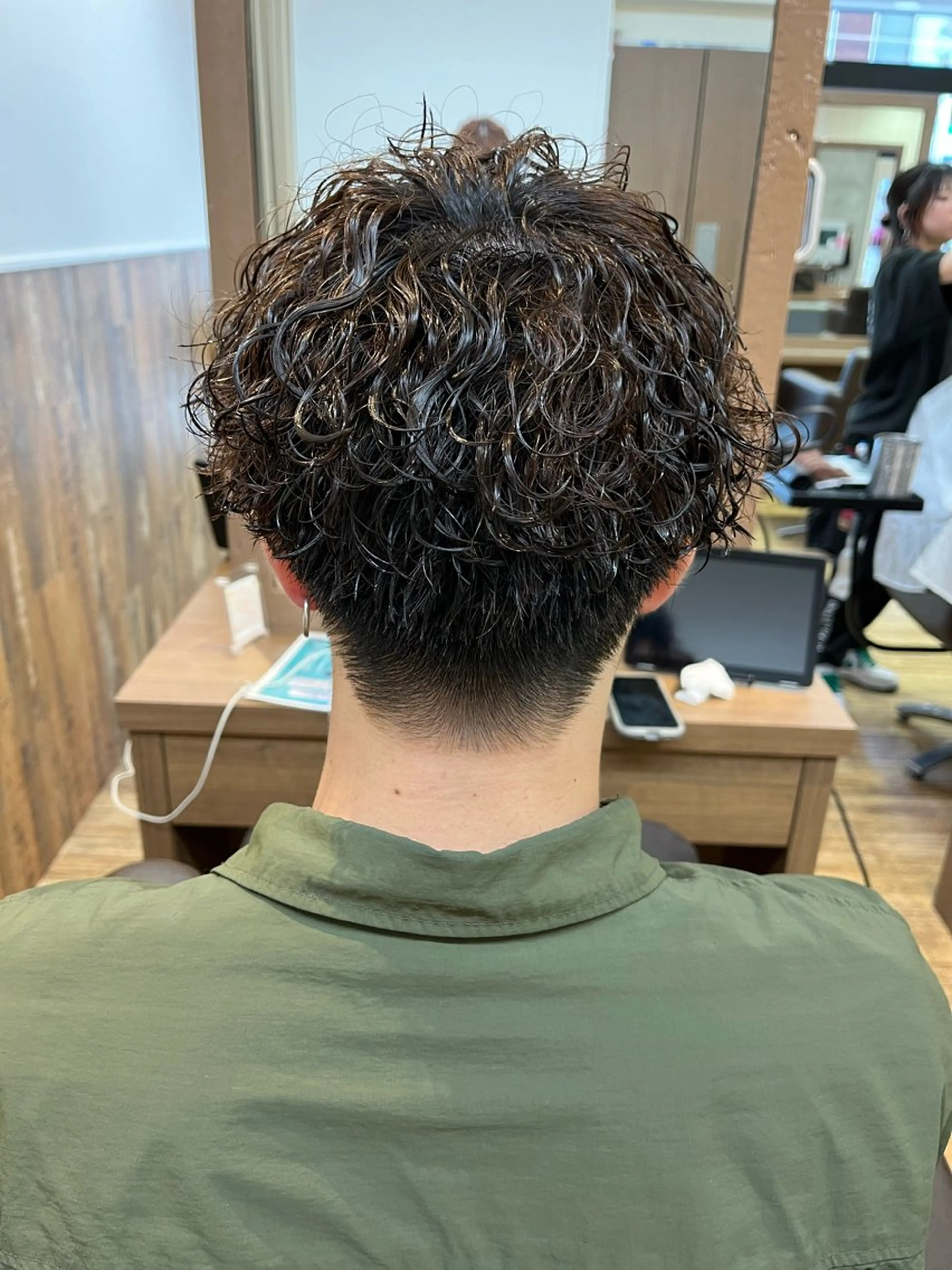 メンズ カット パーマ 鬼松沙弥 ❤︎メンズパーマのヘアスタイル