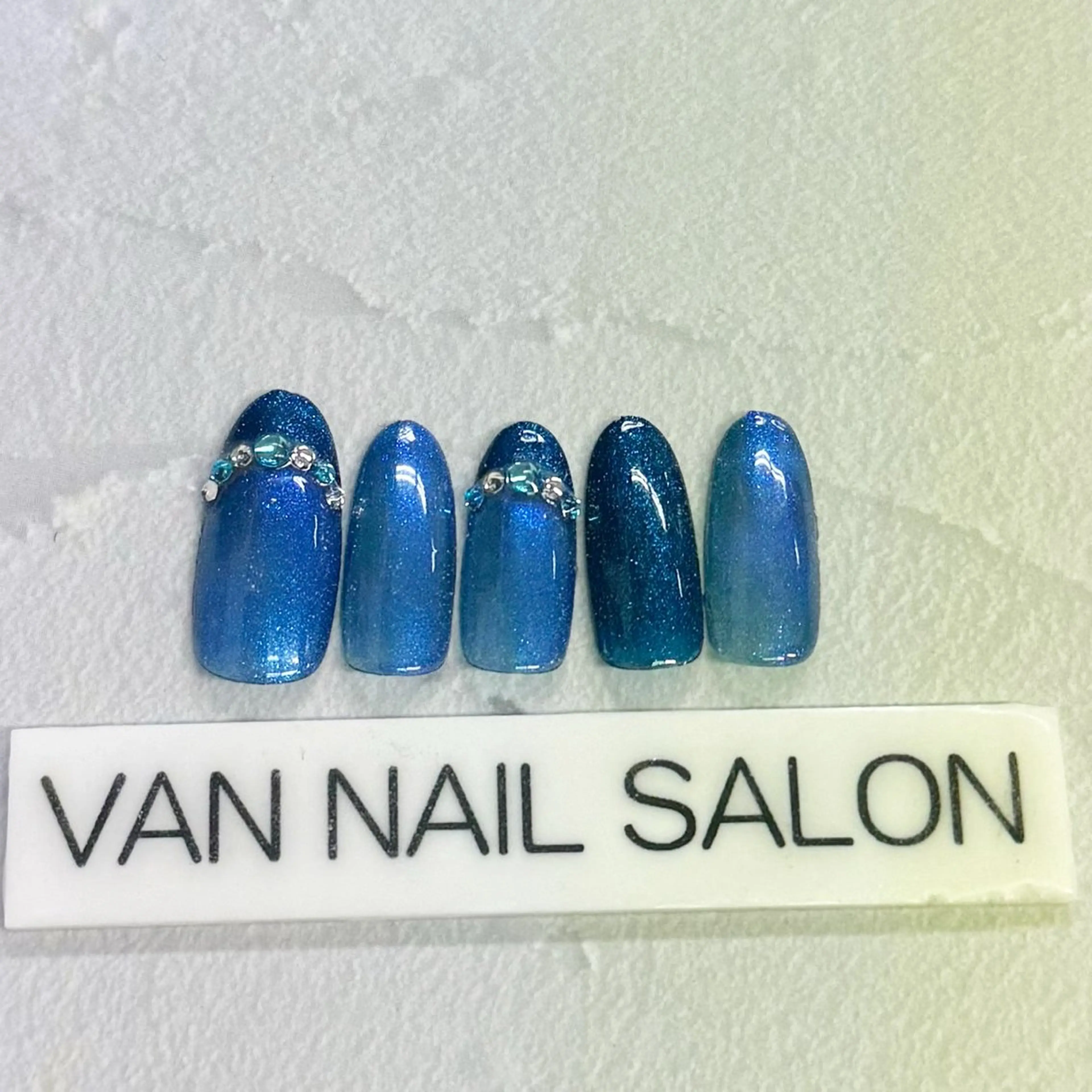 ネイル ハンドネイル Van Nail Salonのネイルデザイン