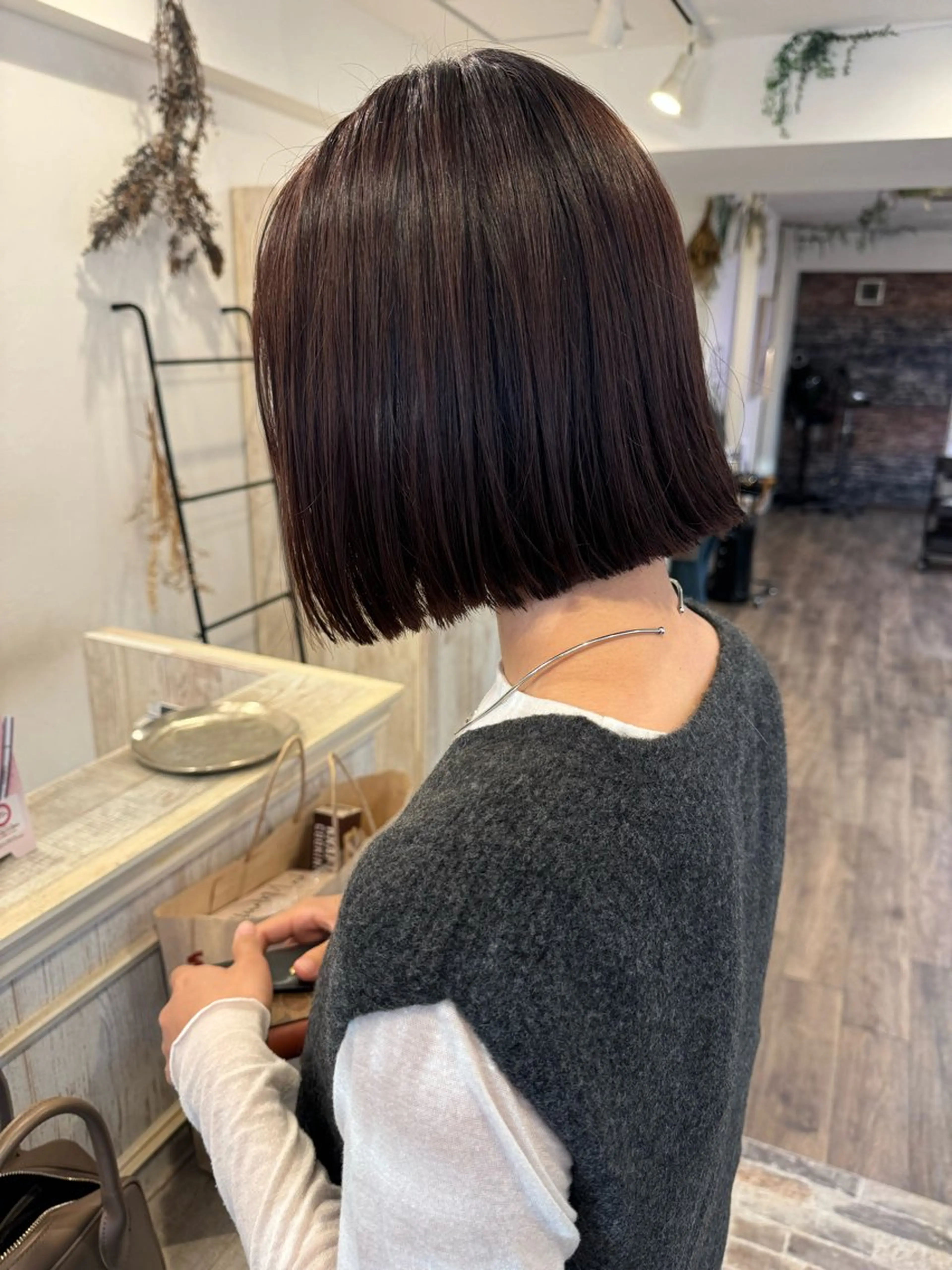 ショート カラー 切りっぱなしボブ ボブ カット ヘアカラー トリートメント m ā l o.🌷 サカモトマイコのヘアスタイル
