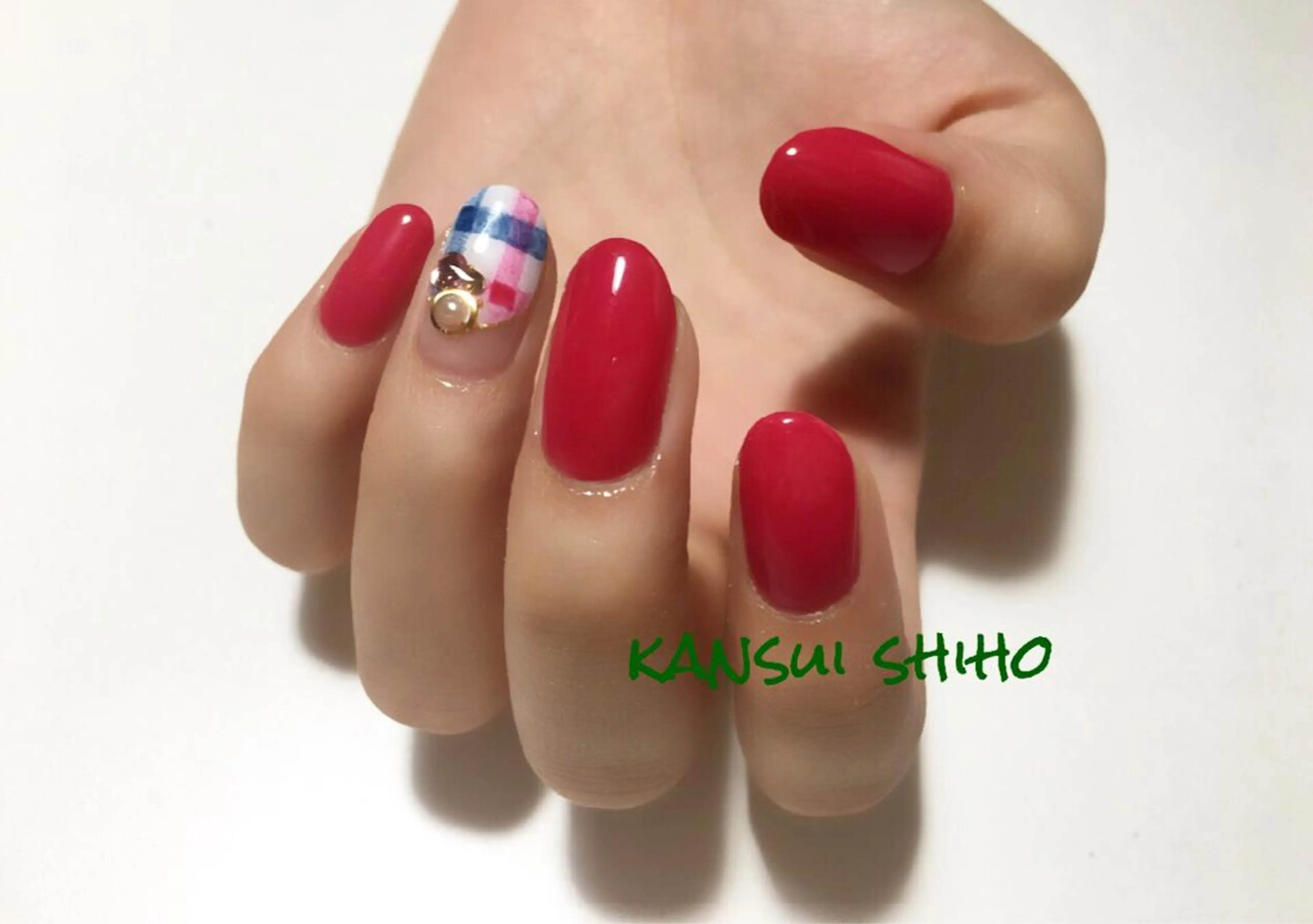 ネイル Elio所属・Elio 国泰寺のネイルデザイン