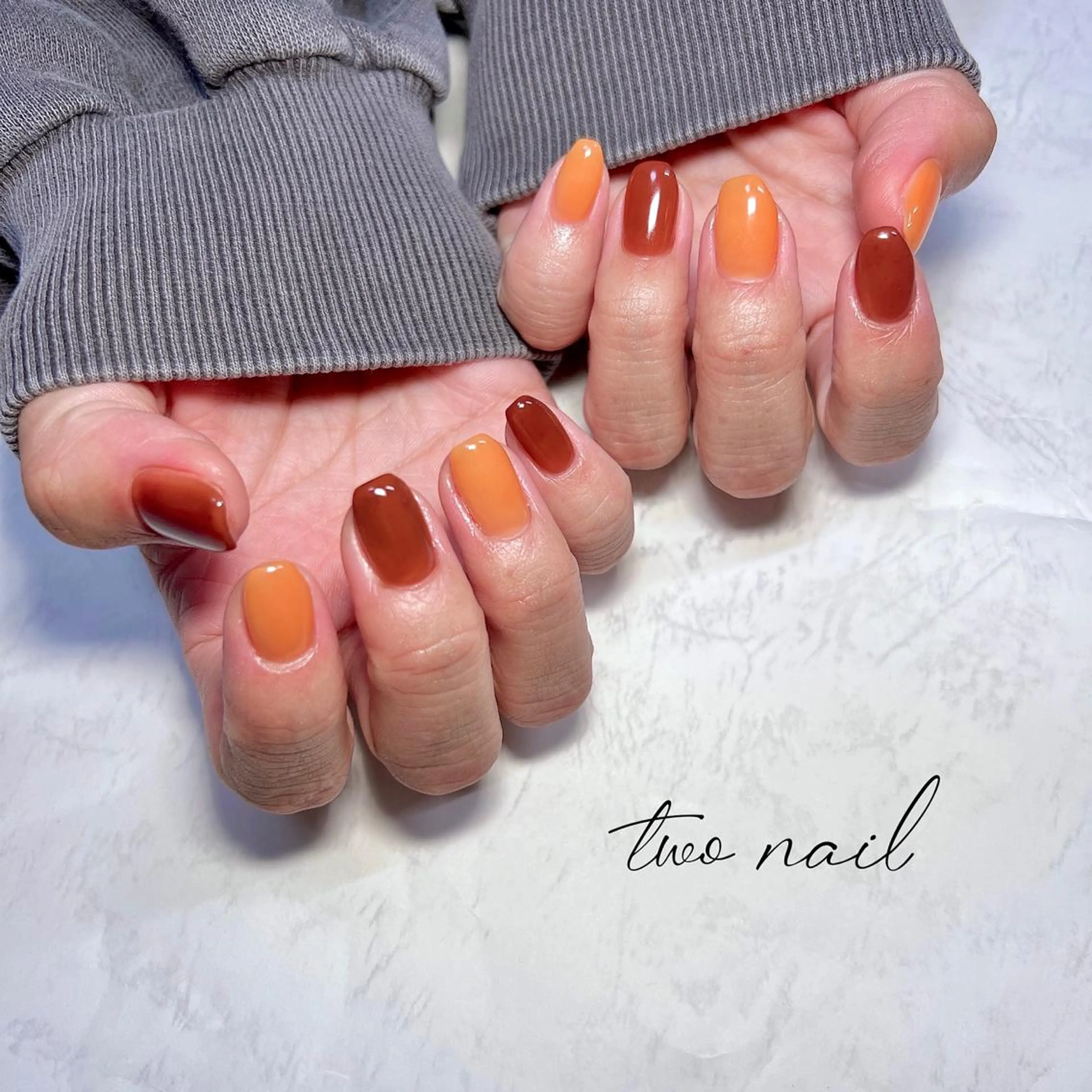 ネイル アートネイル ブラウン フットネイル ハート ニュアンスネイル ハンドネイル two nailのネイルデザイン