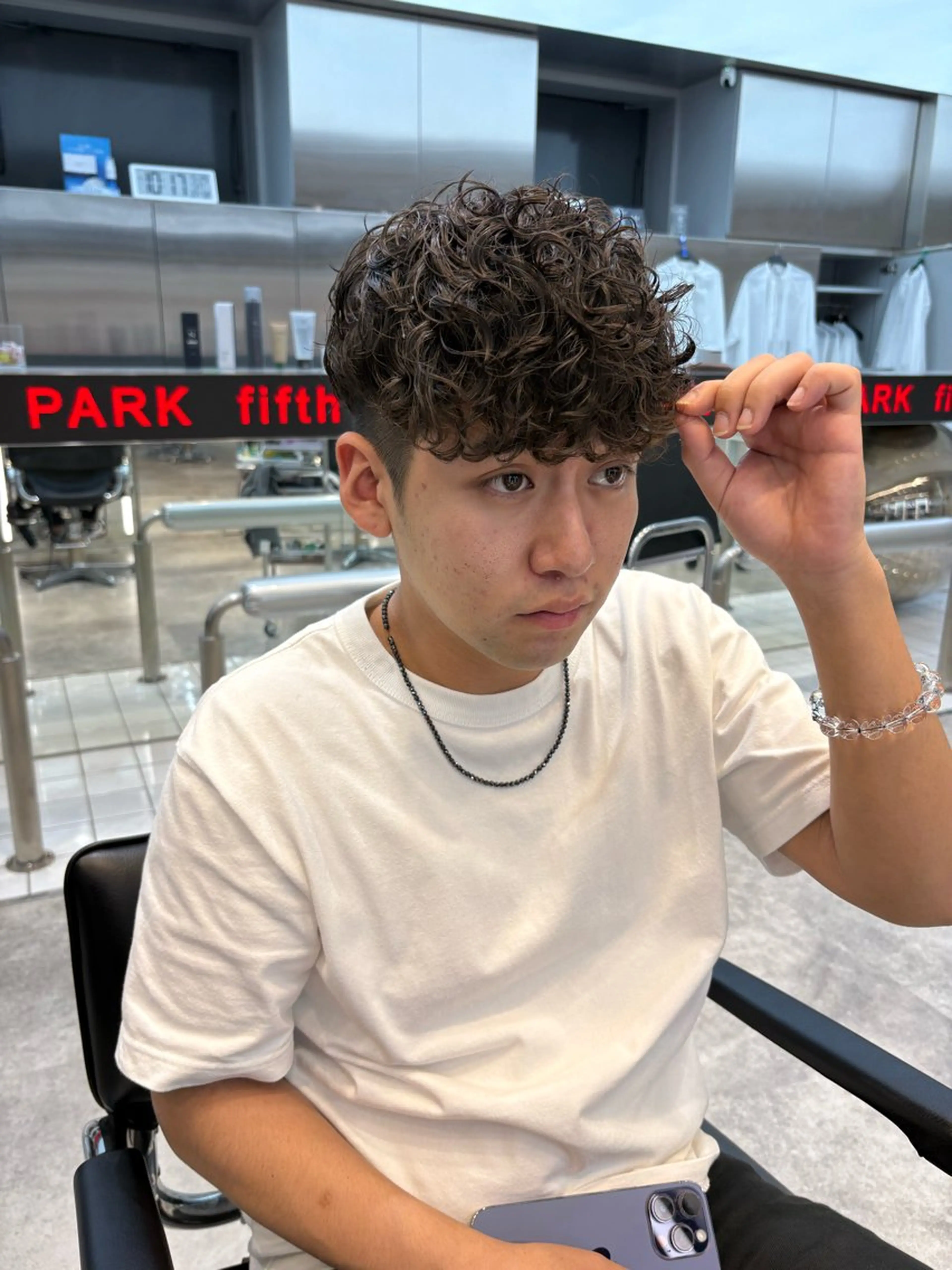 ショート パーマ メンズ カット パーマ fifth 桐山 蒼史のヘアスタイル