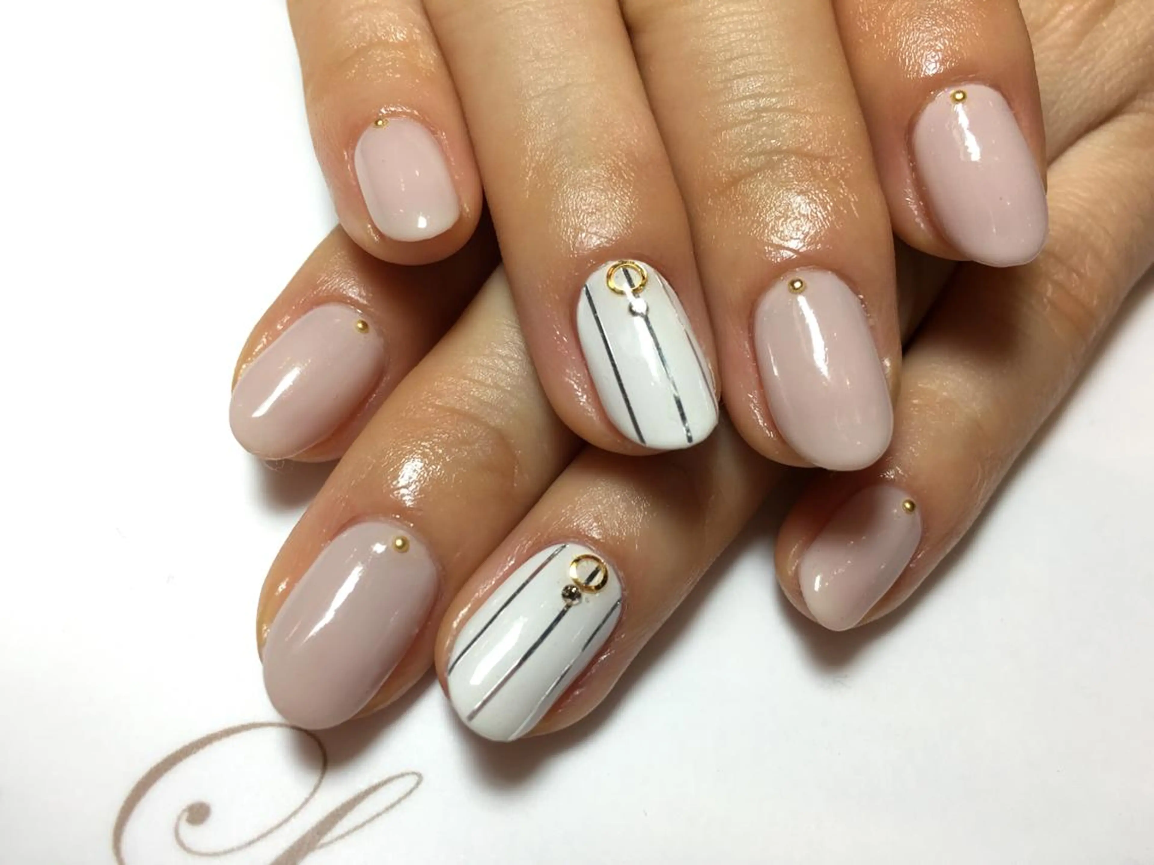 ネイル Li'leaNail AINAのネイルデザイン