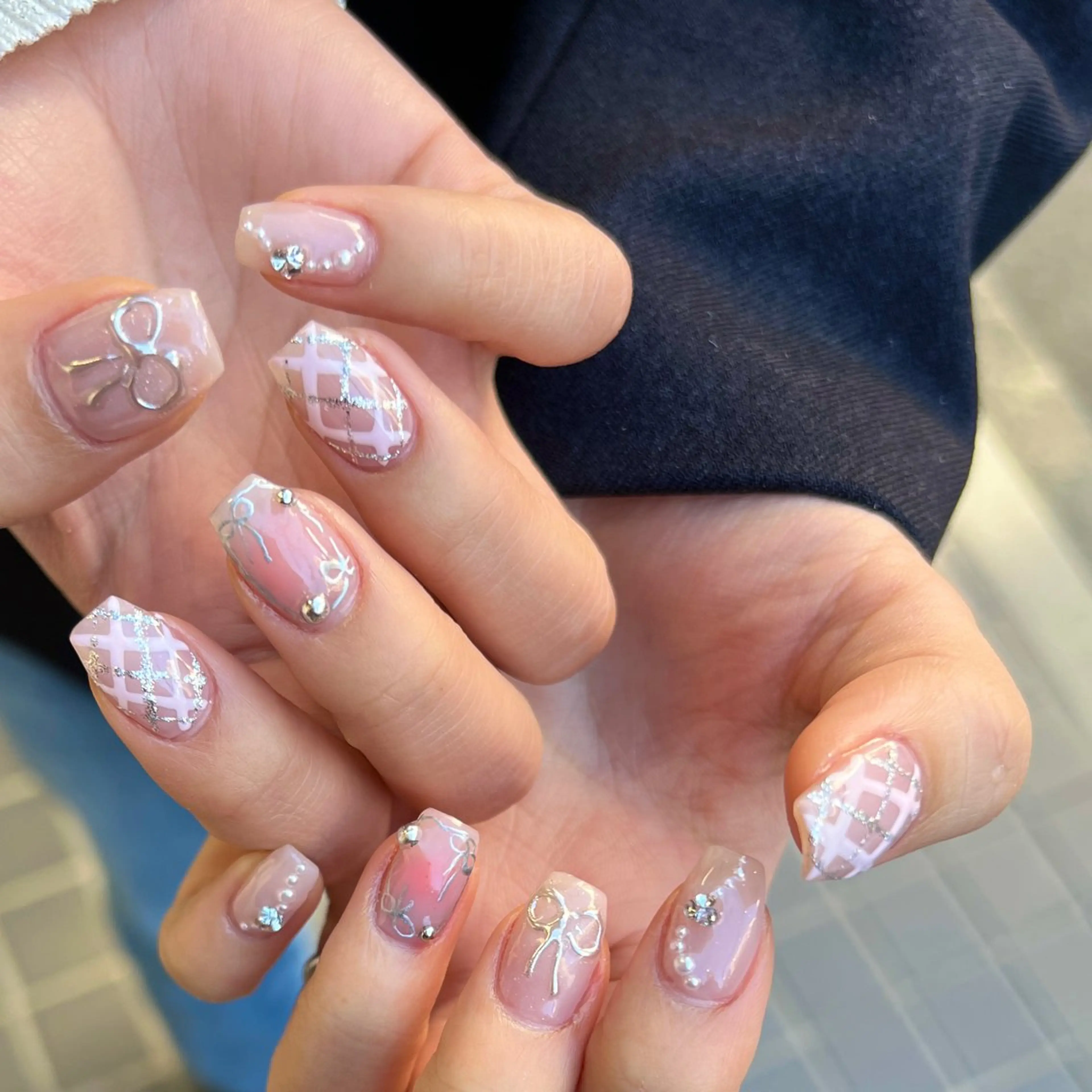 ネイル ハンドネイル 河野 弥月のネイルデザイン