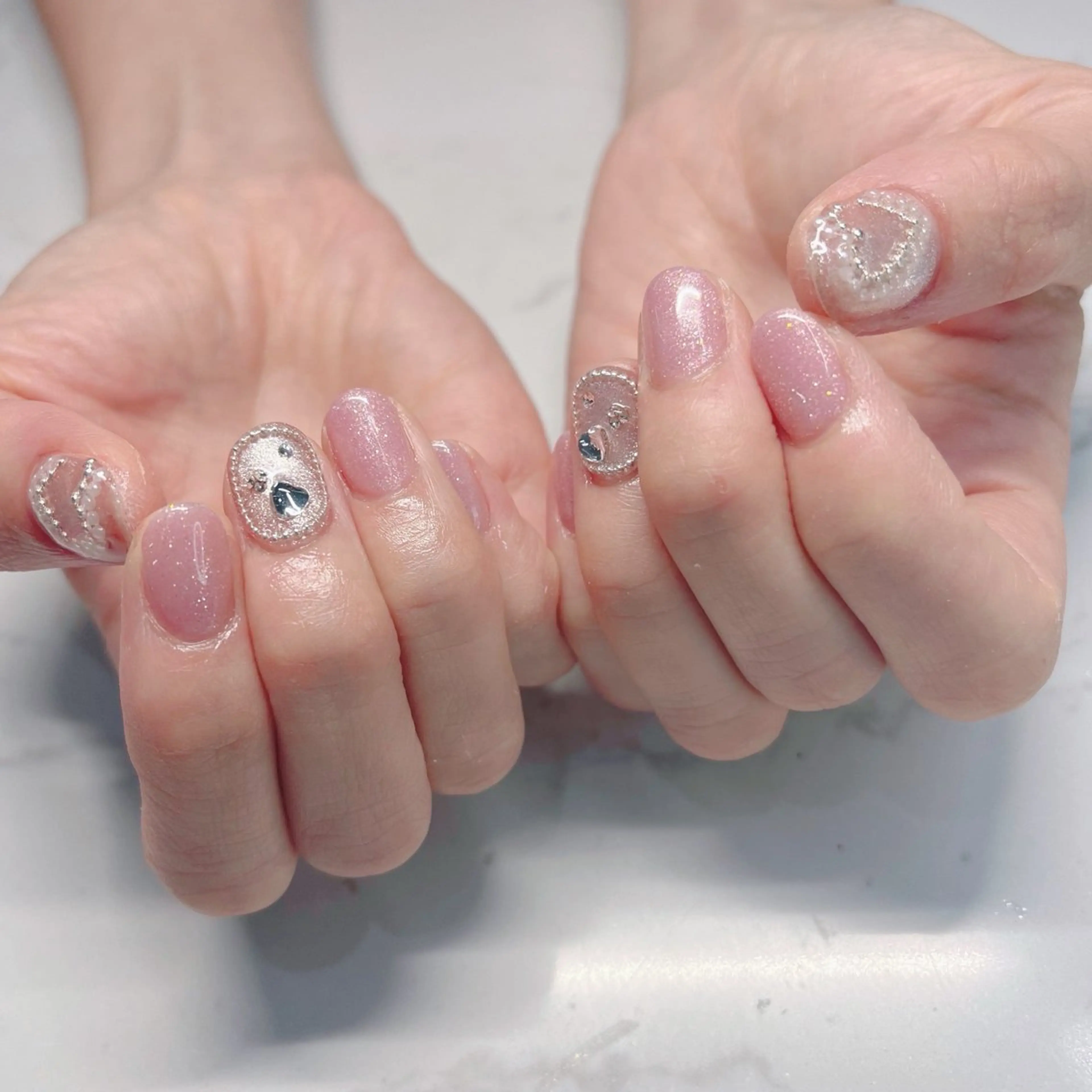 ネイル アートネイル ハンドネイル pomy nail 新宿店所属・otomi 🌼*･のネイルデザイン