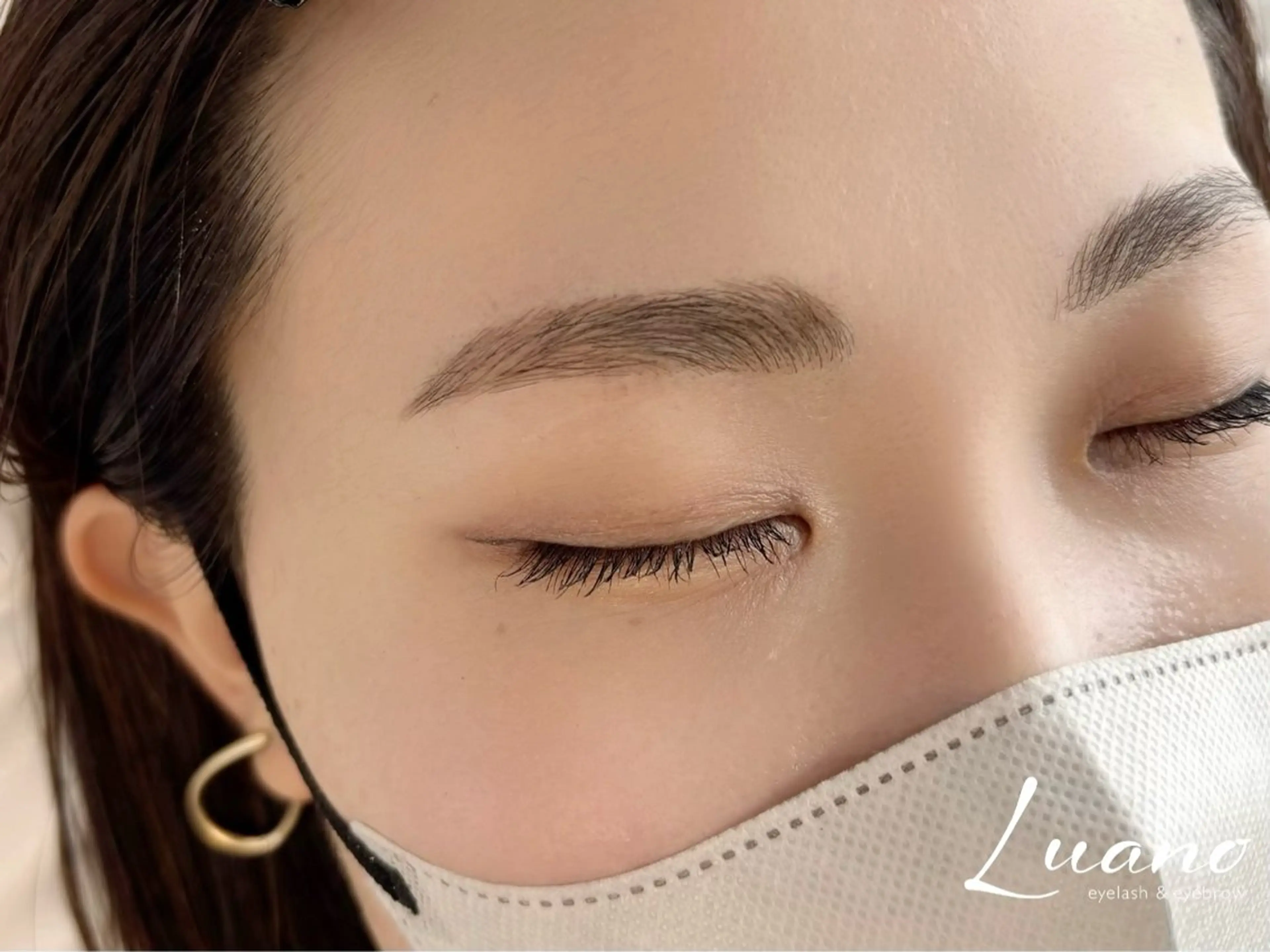 アイブロウ ハリウッドブロウリフト 眉毛ワックス脱毛 Luano YURICOのマツエク・マツパデザイン