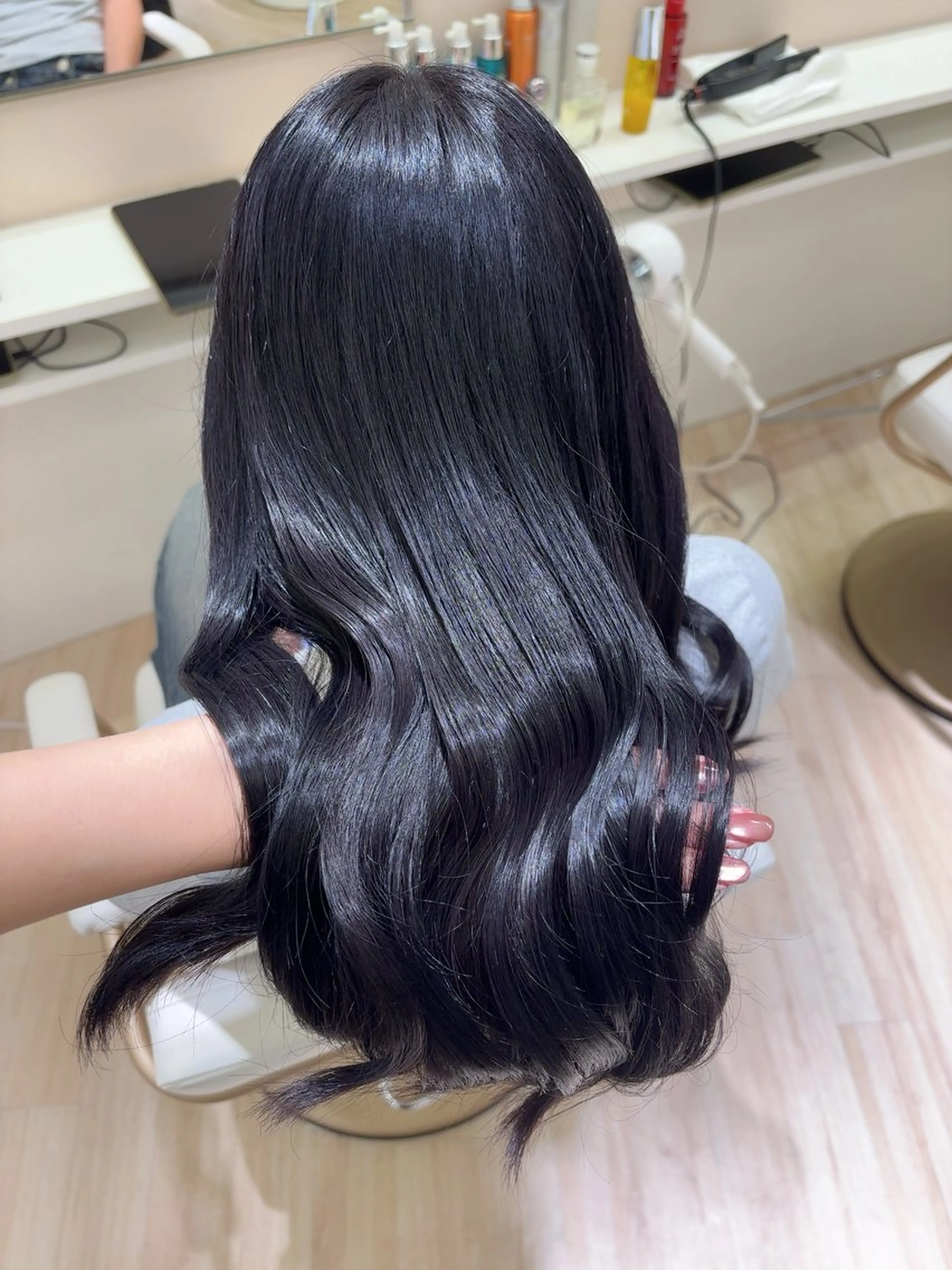 ロング カラー ParveMix 岡本えりかのヘアスタイル