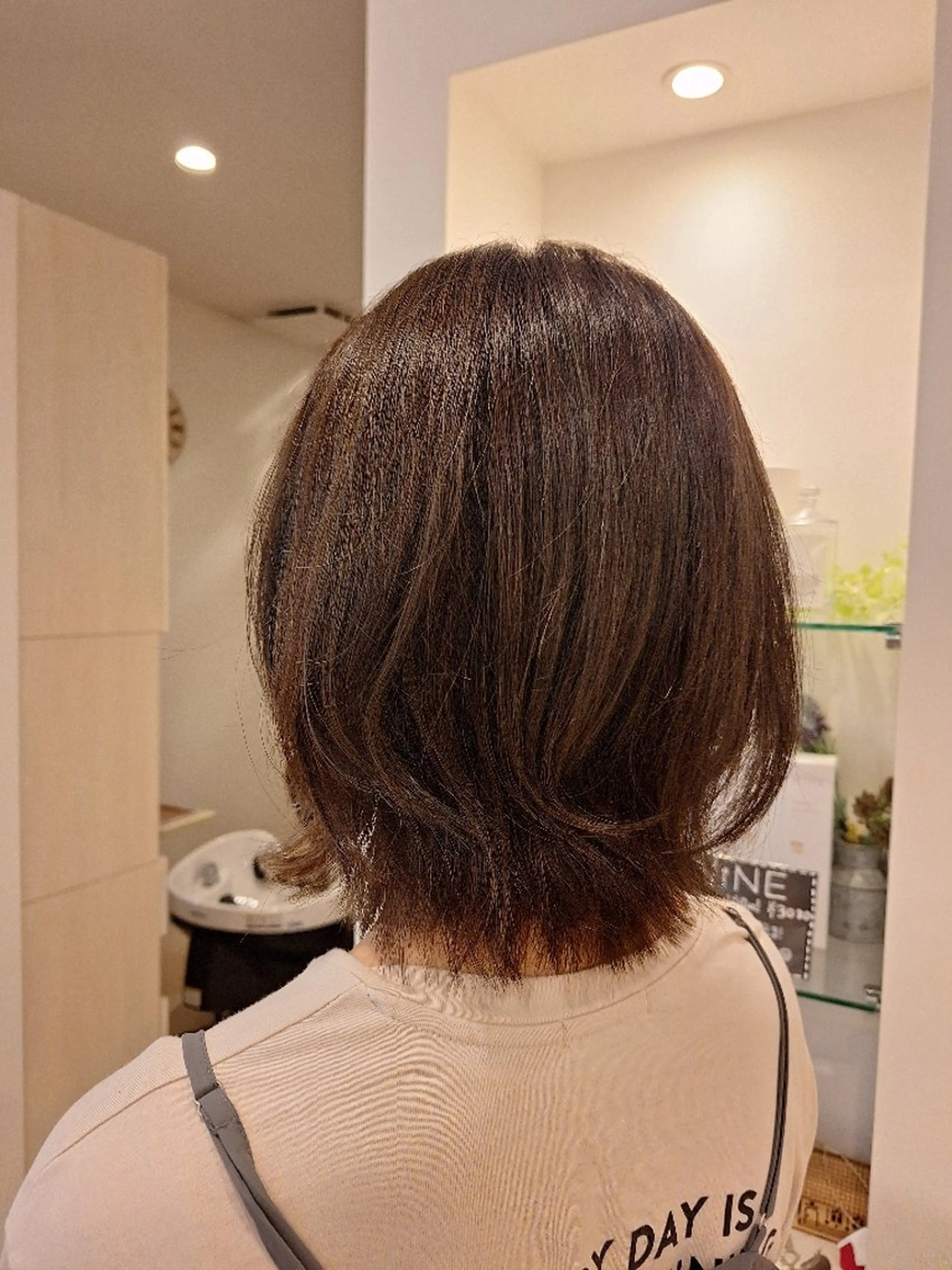 ミディアム adorableはなみずき店所属・adorable🌸 TOMOKO🌸のヘアスタイル